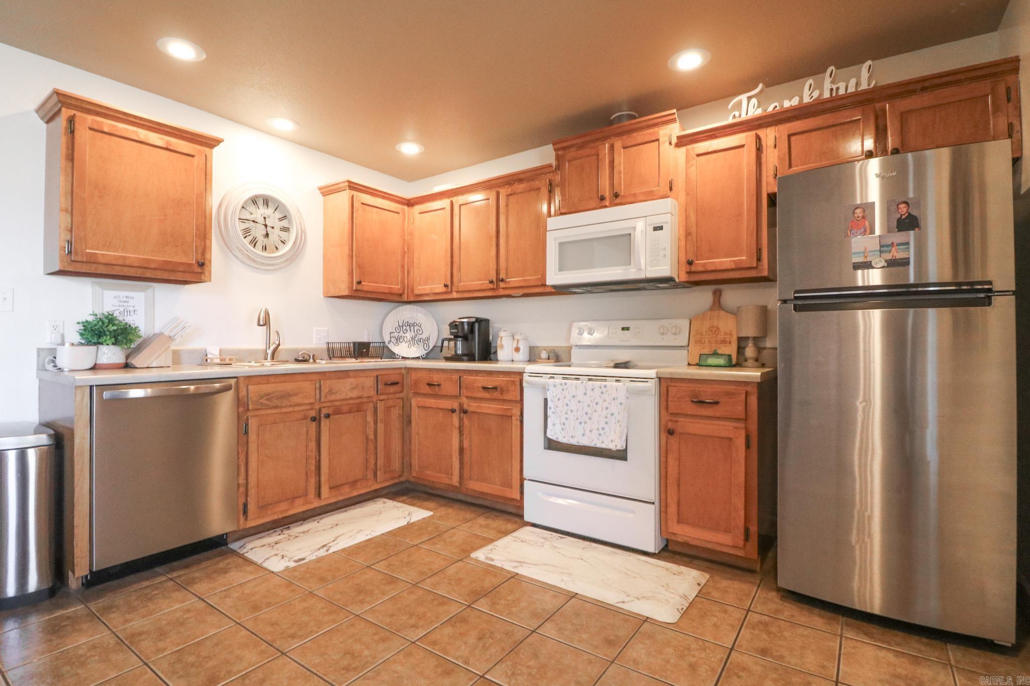 Len-Ford Village - Residential