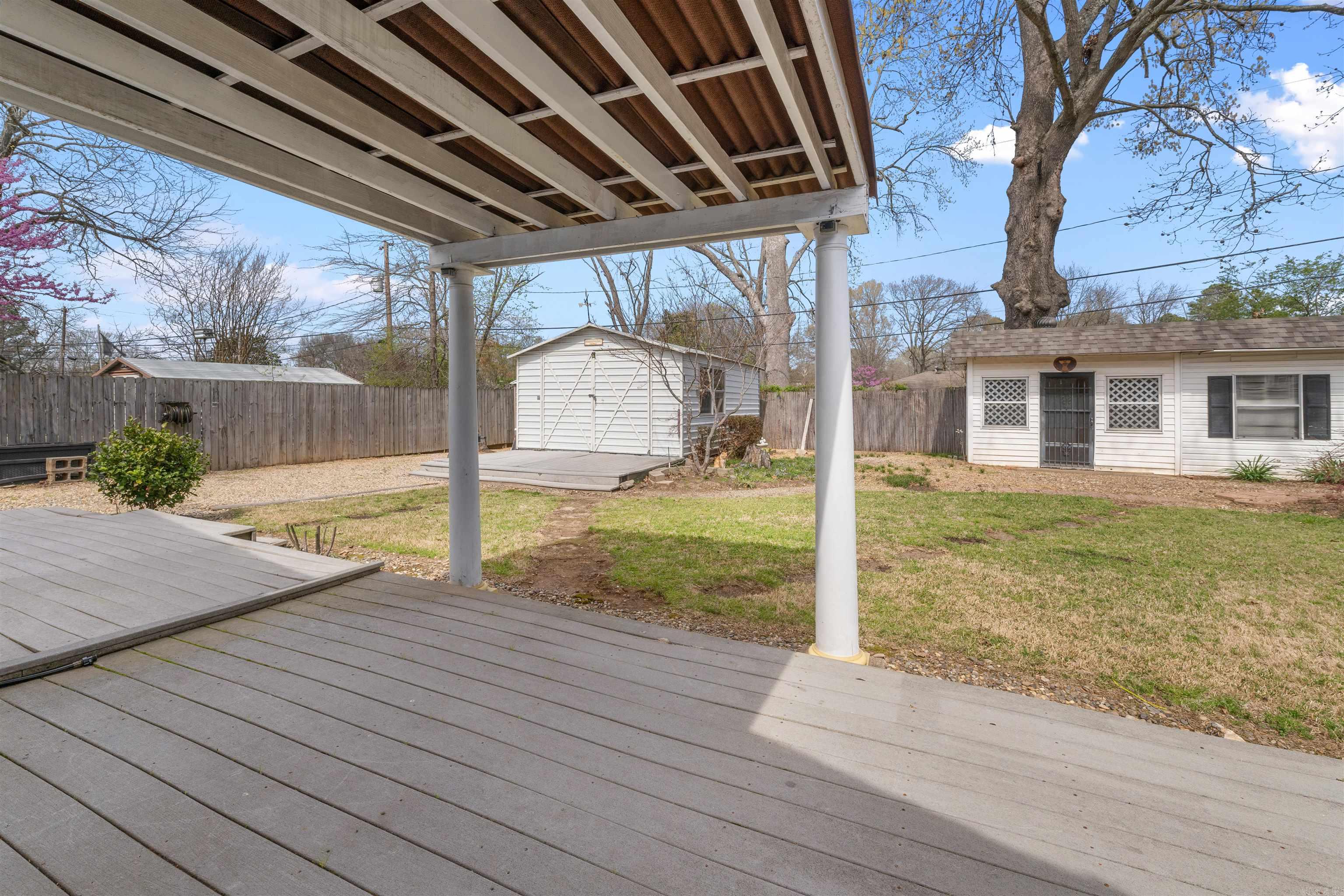 J JONES ADDN - Residential