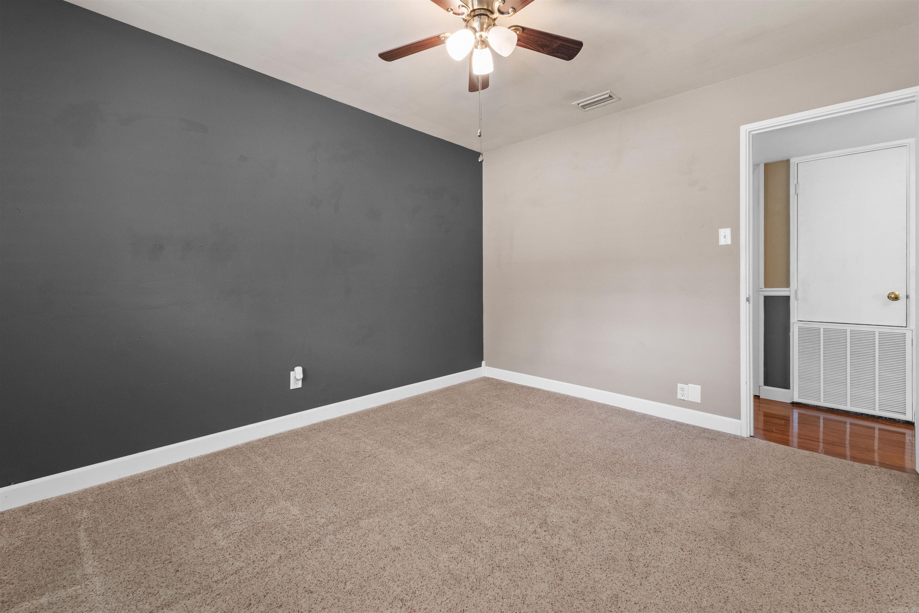 J JONES ADDN - Residential