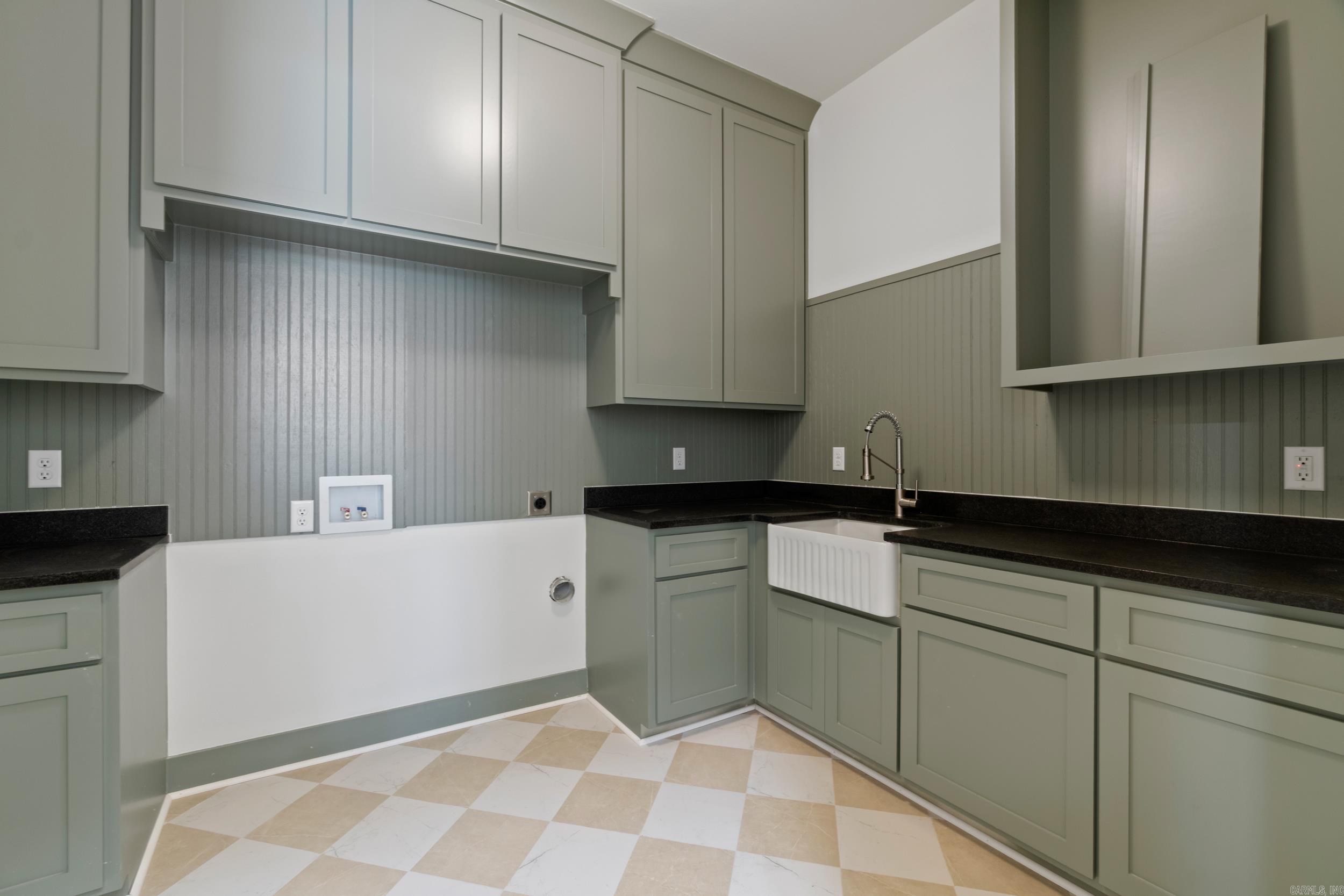 Lands End Estates - Residential