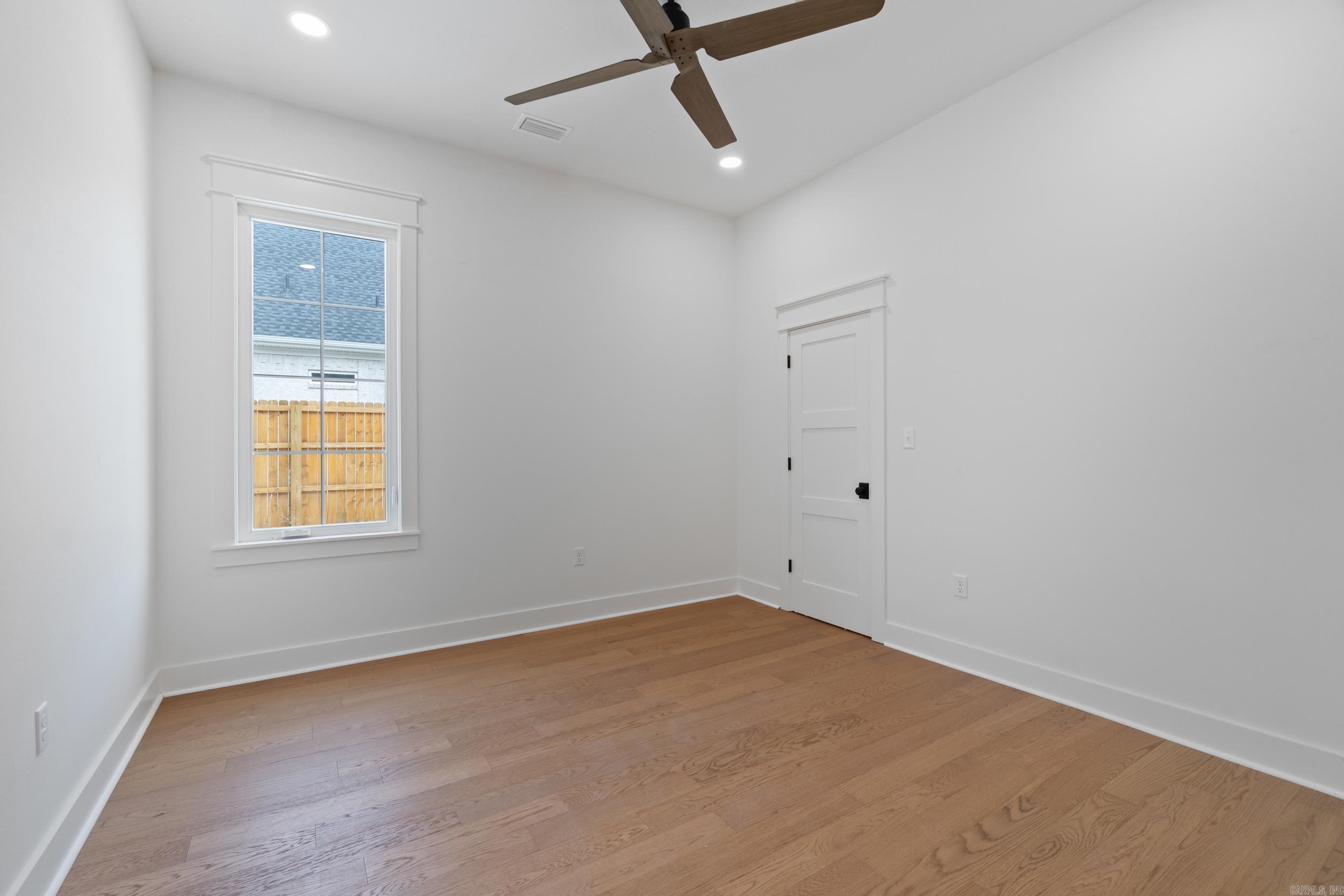 Lands End Estates - Residential