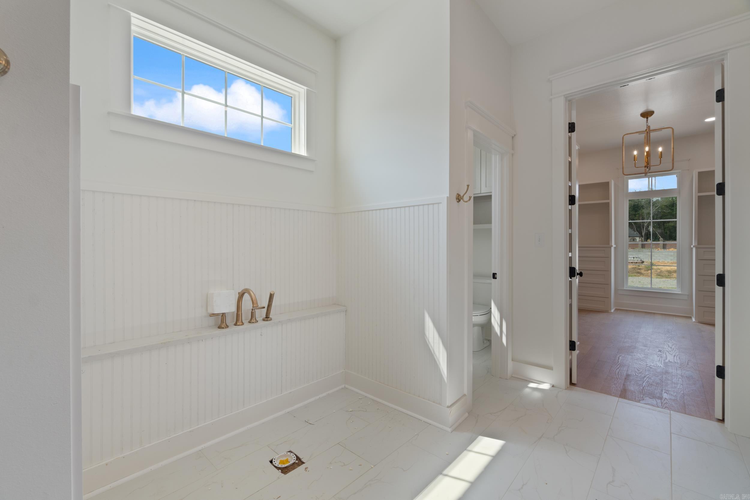 Lands End Estates - Residential