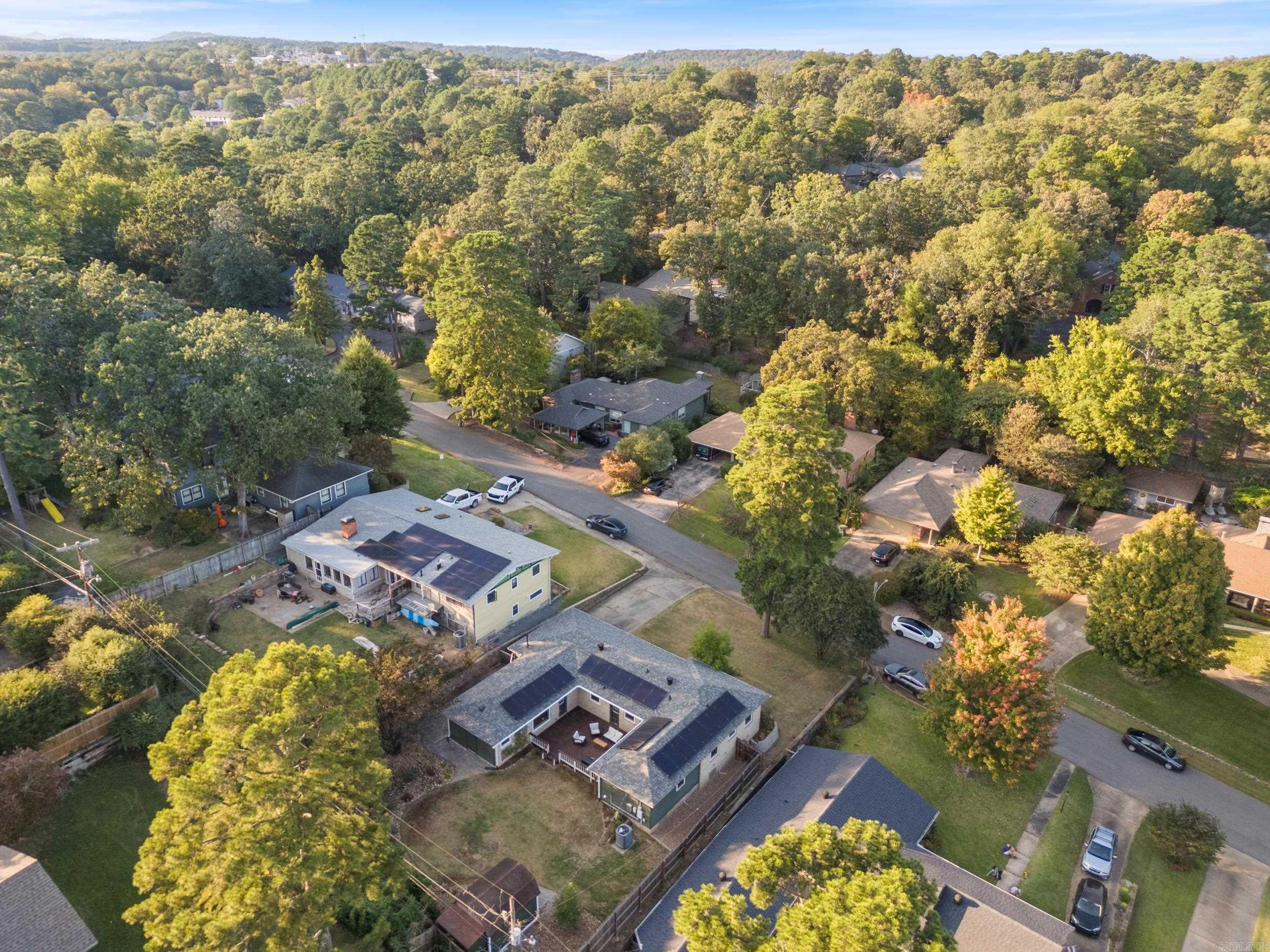 PINE MANOR - Residential