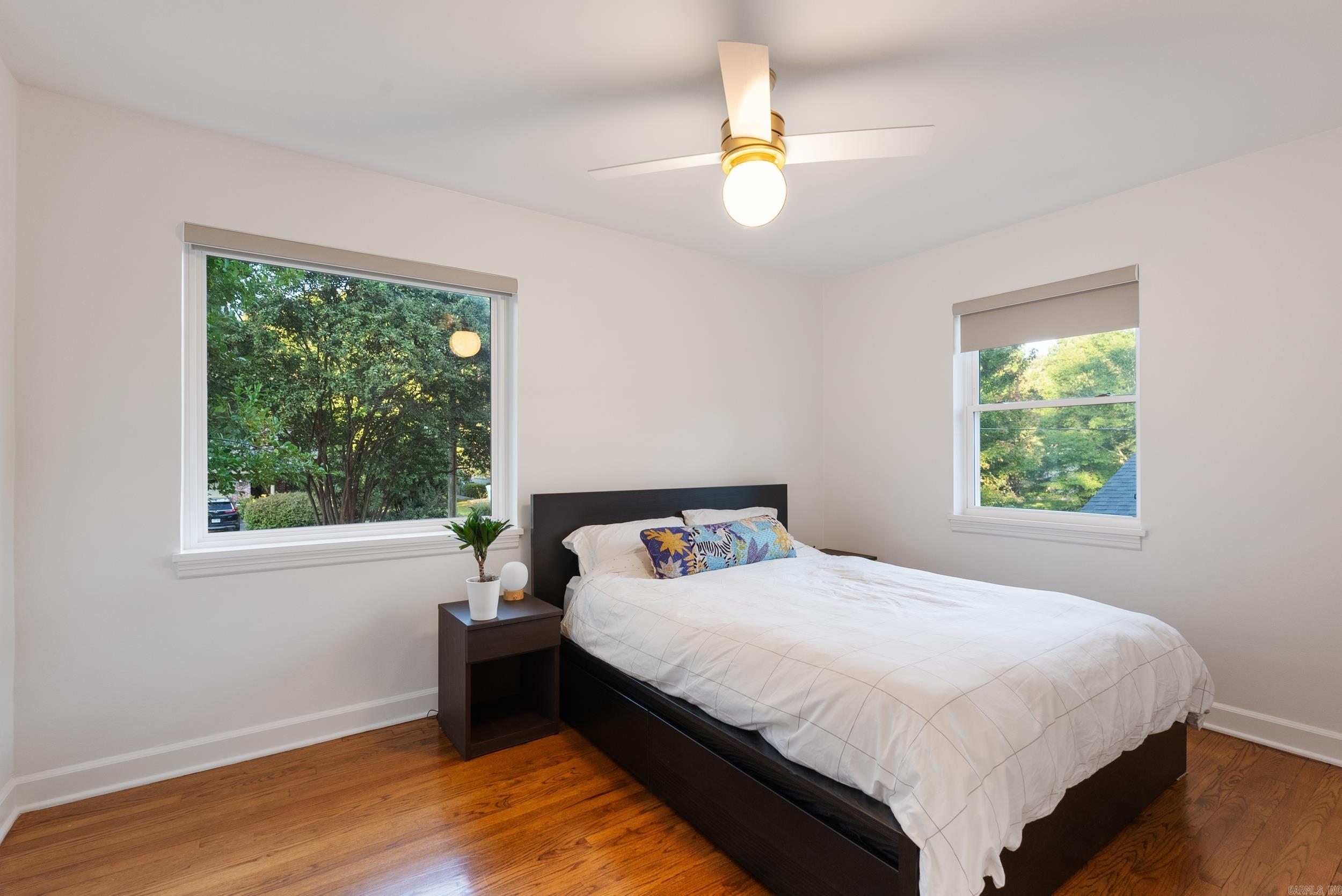 PINE MANOR - Residential