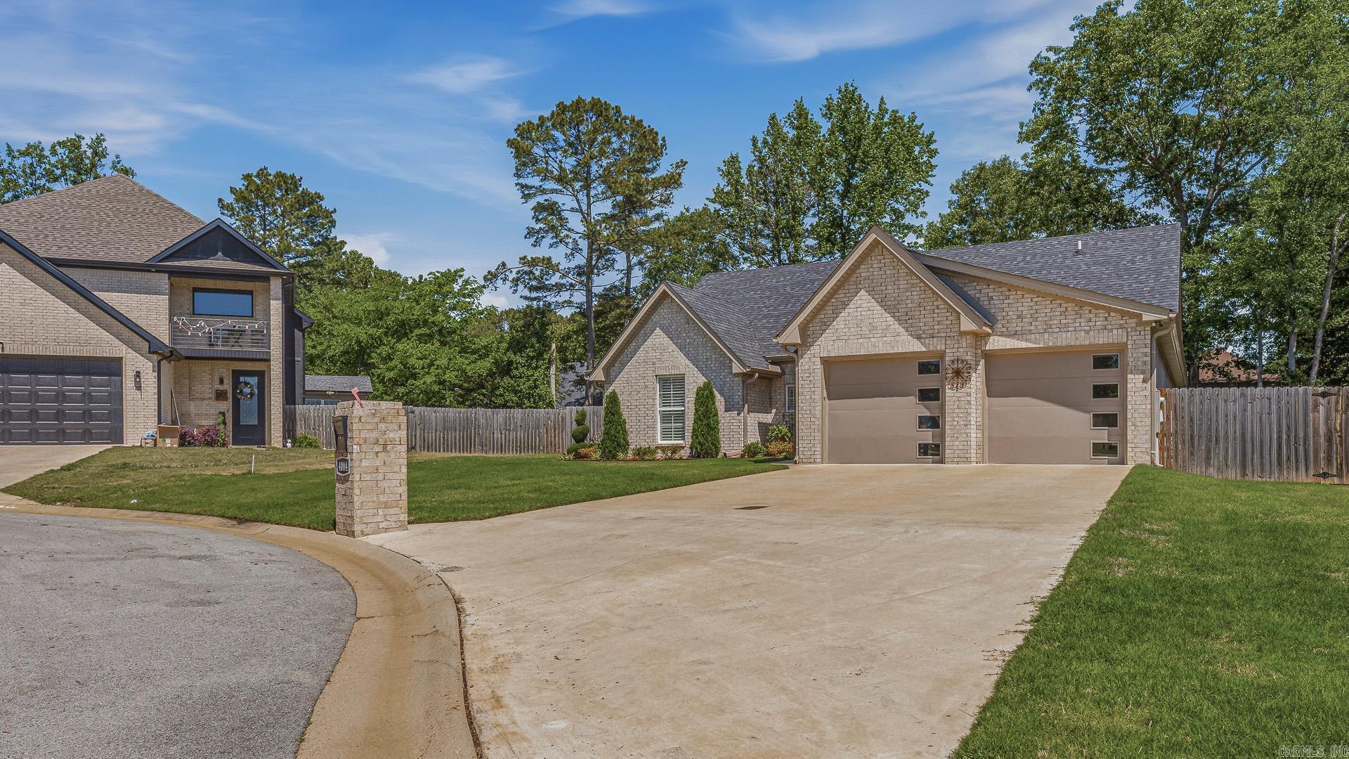 PROSPECT VILLAGE - Residential