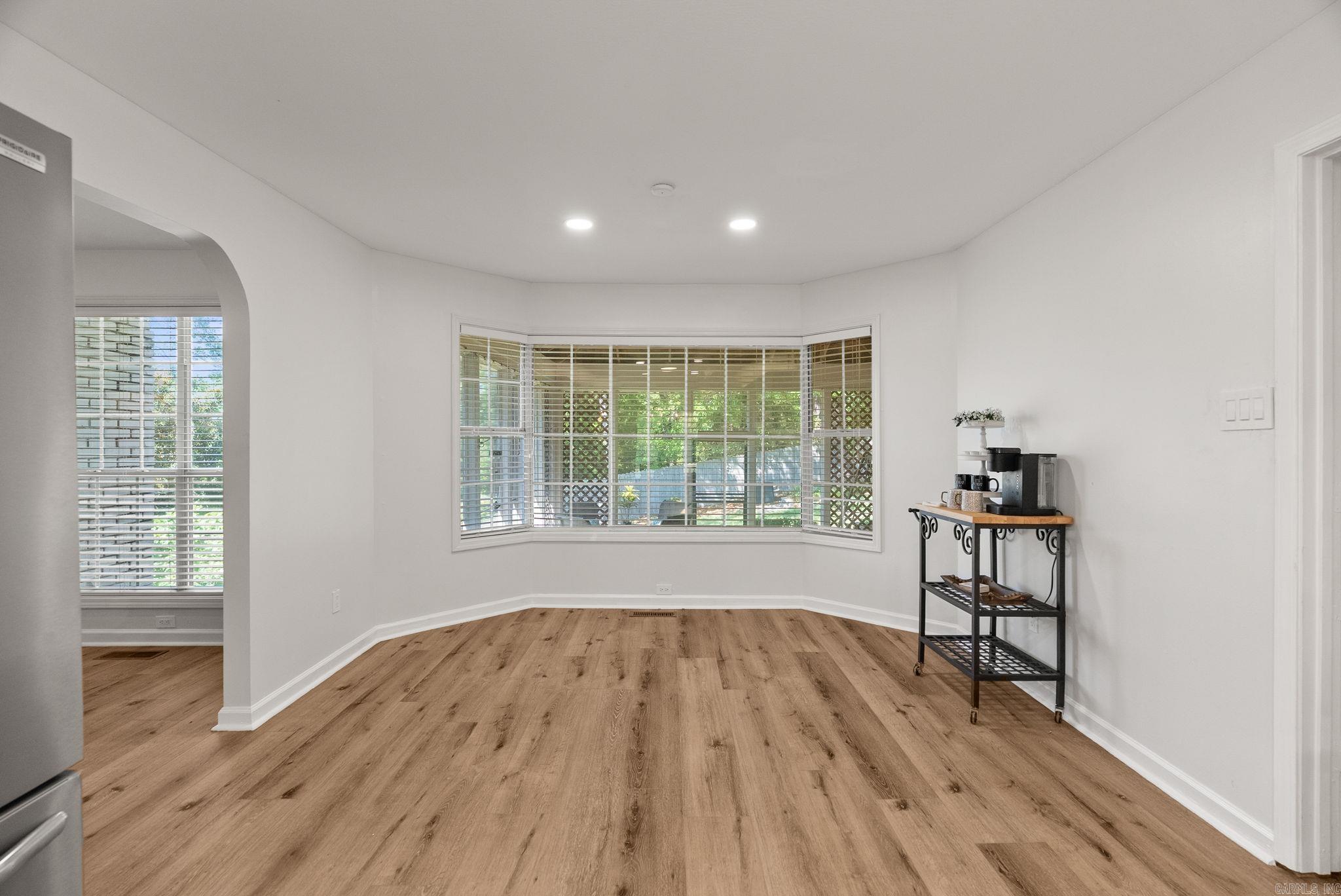 PALISADES HEIGHTS - Residential