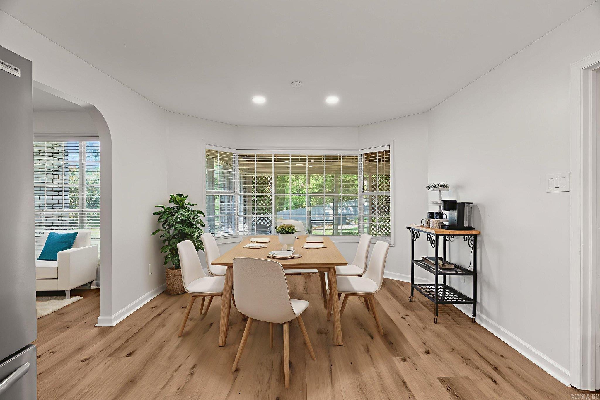 PALISADES HEIGHTS - Residential