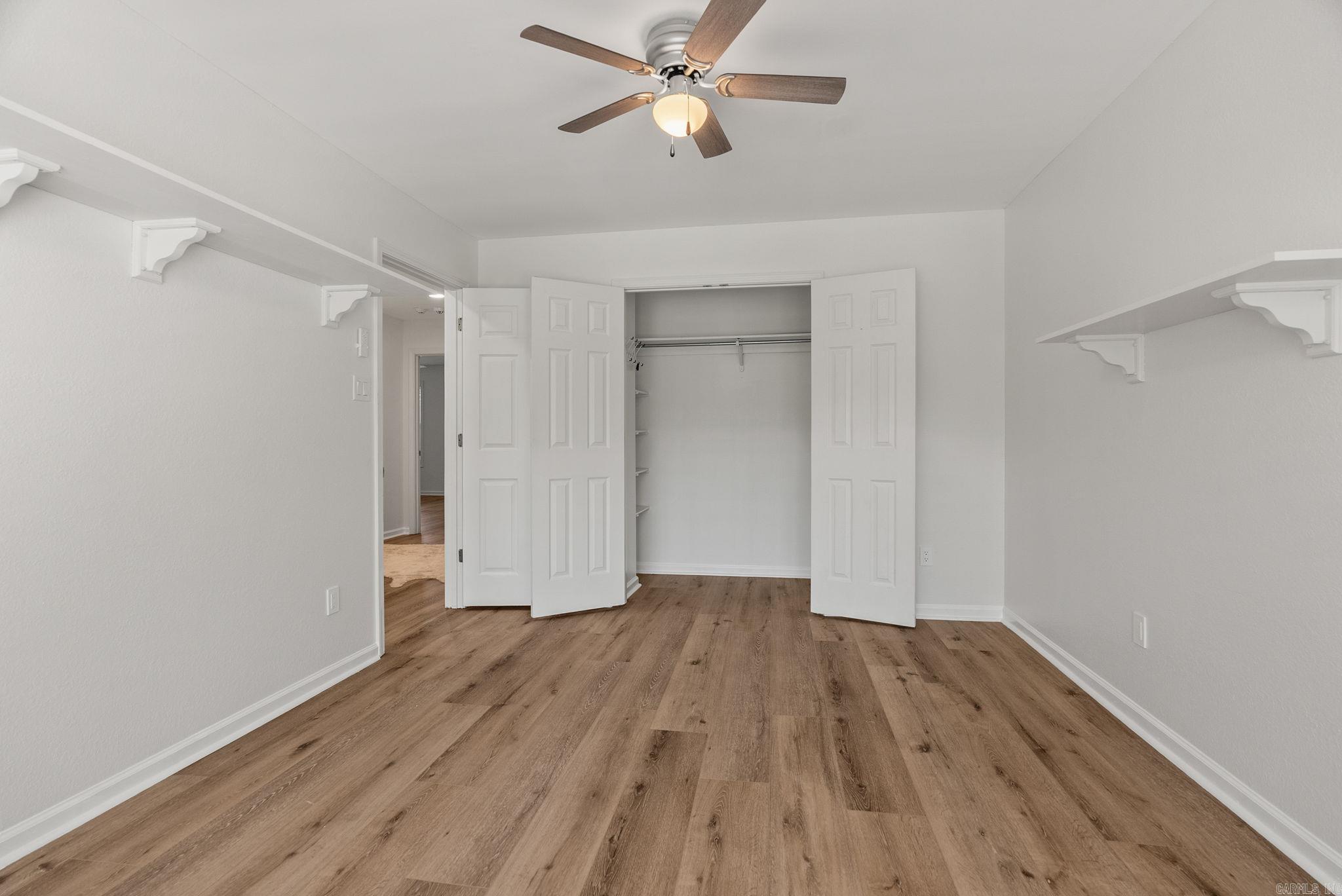 PALISADES HEIGHTS - Residential