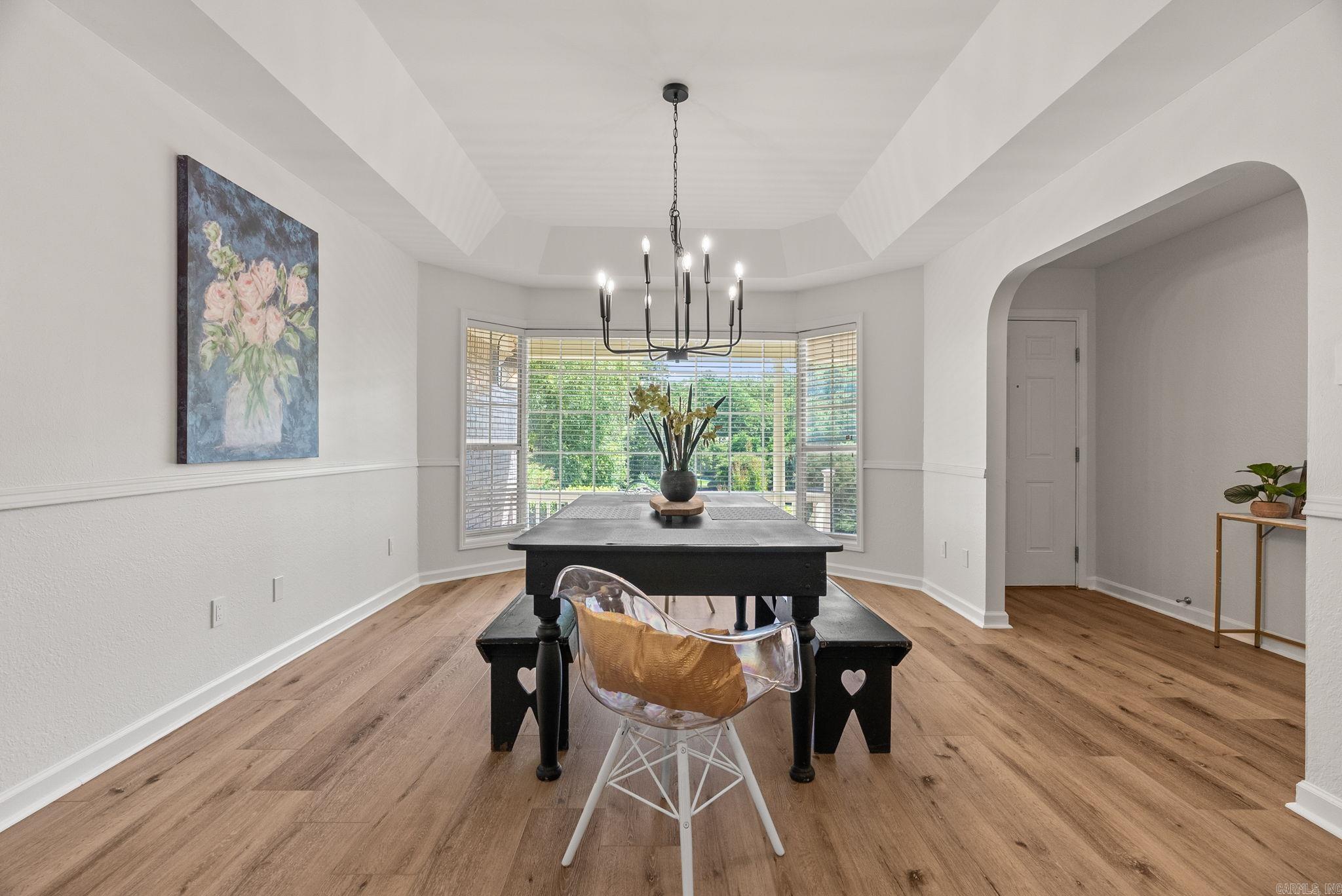 PALISADES HEIGHTS - Residential