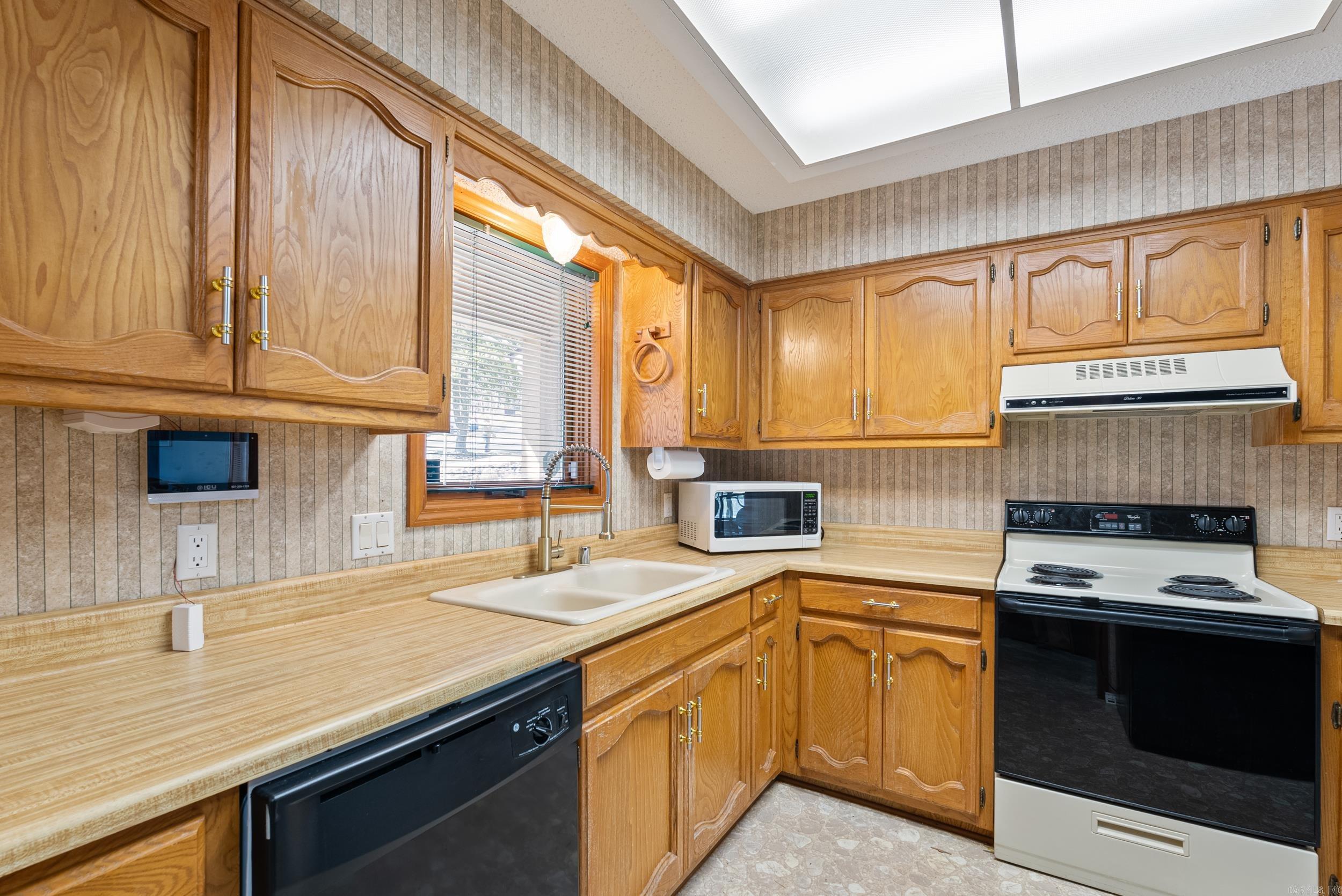 Guadalajara Courts #3 - Residential