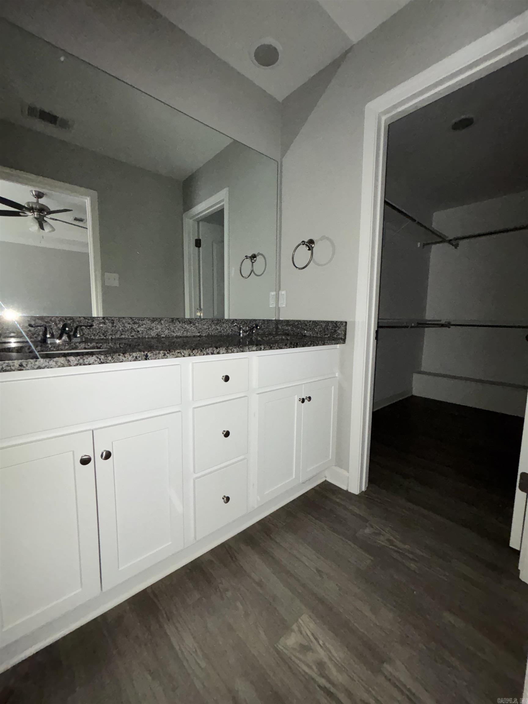 HUNTINGTON PLACE - Residential