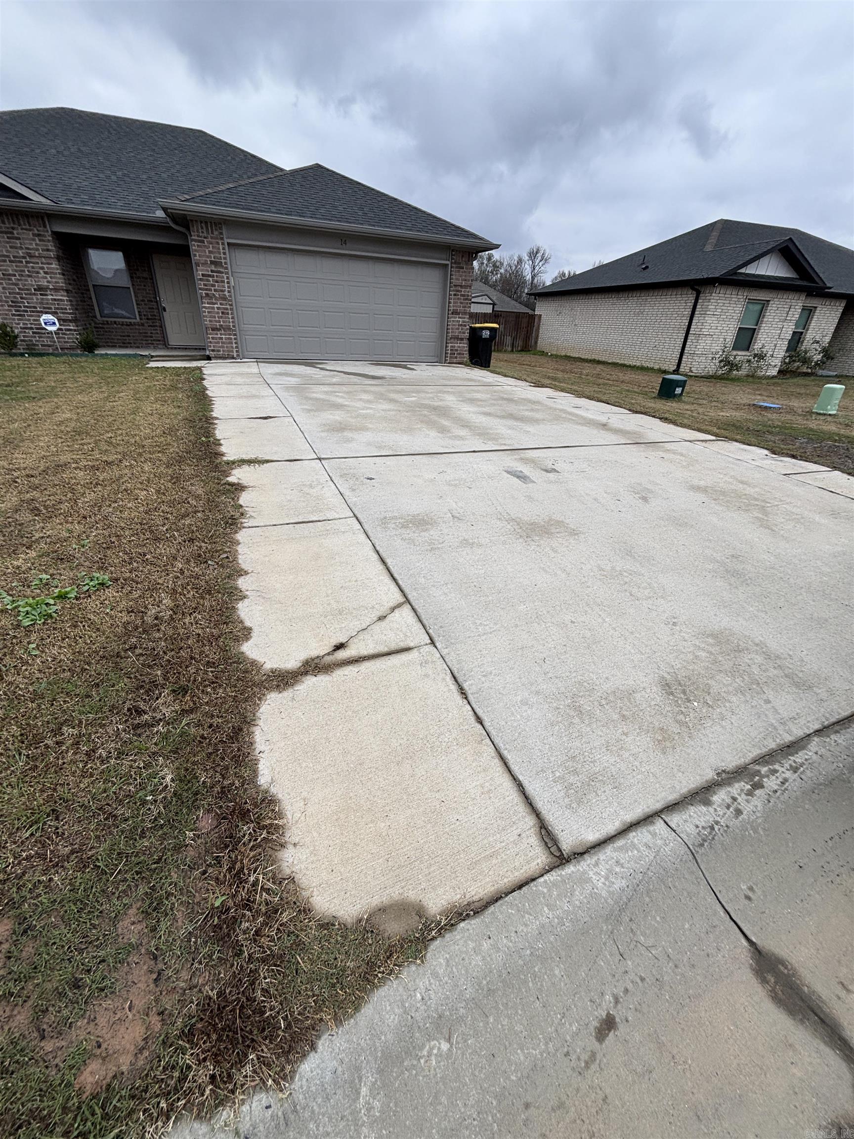 HUNTINGTON PLACE - Residential