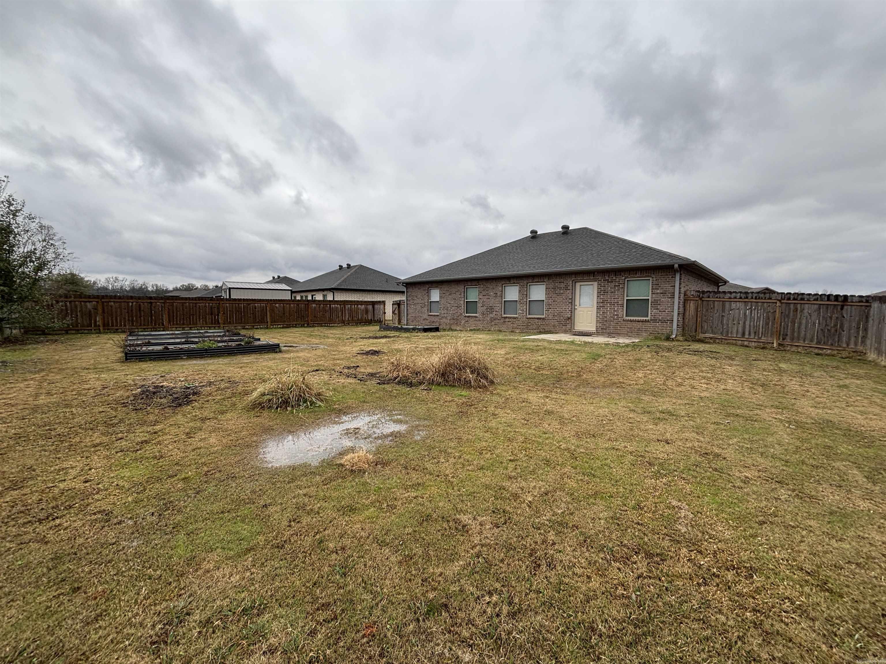 HUNTINGTON PLACE - Residential