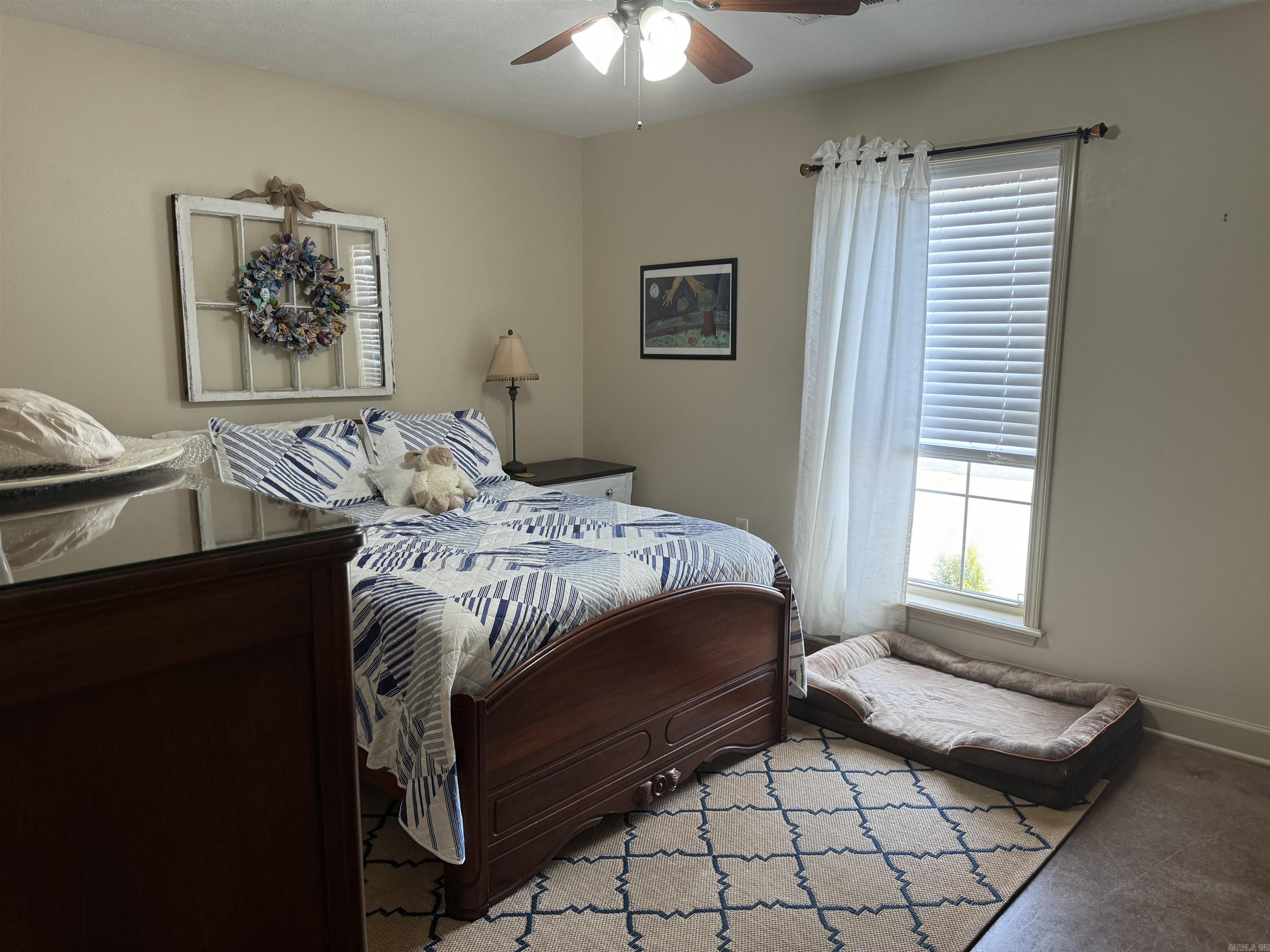 SKYLINE MEADOWS - Residential