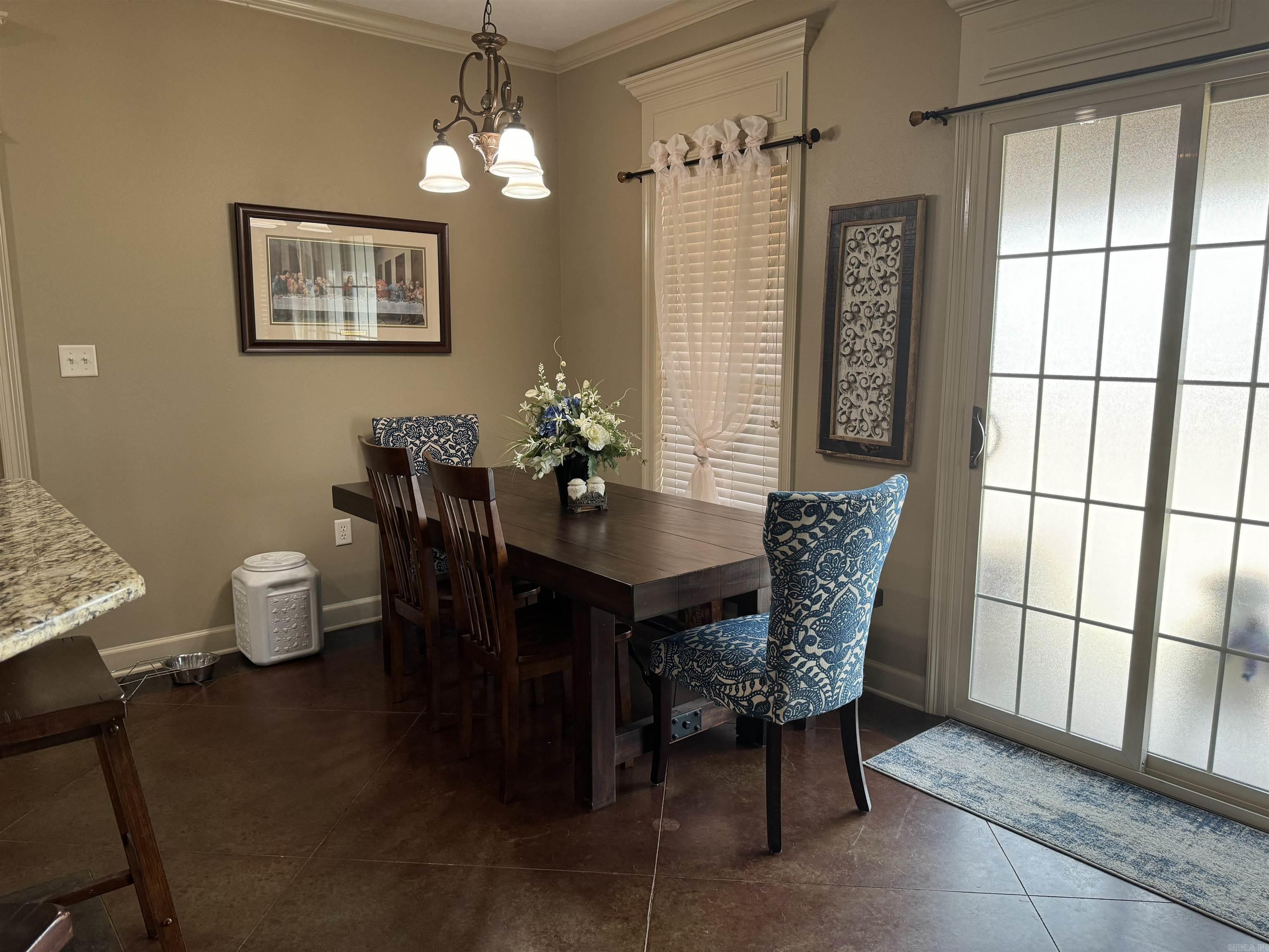 SKYLINE MEADOWS - Residential