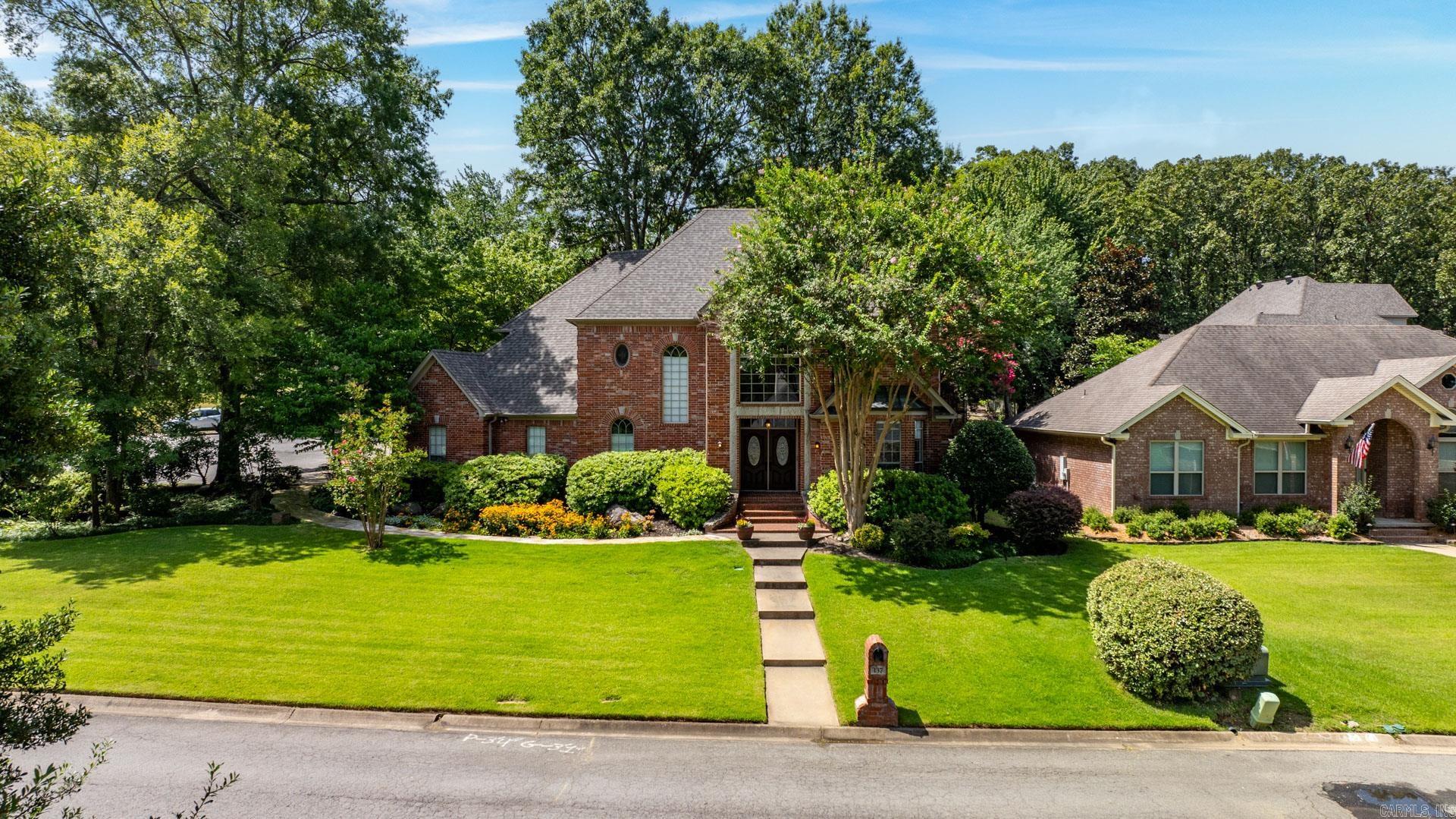 COUNTRY CLUB OF ARK THE - Residential