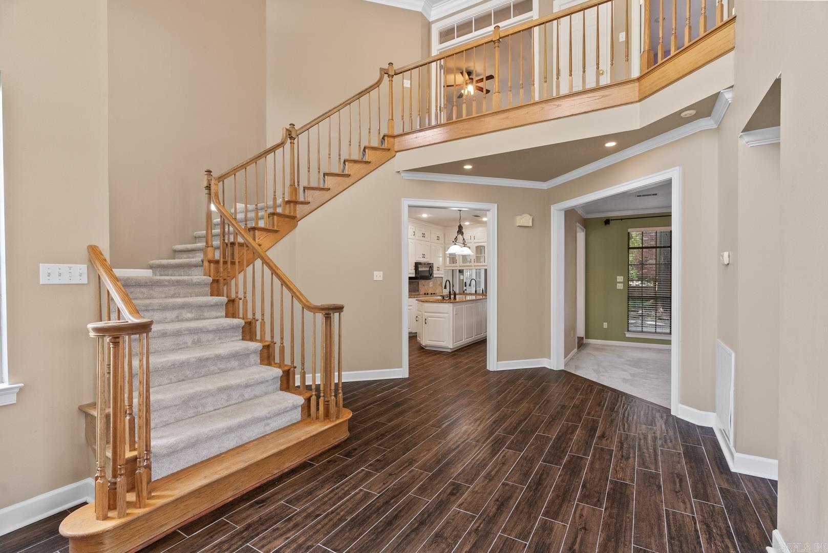 COUNTRY CLUB OF ARK THE - Residential