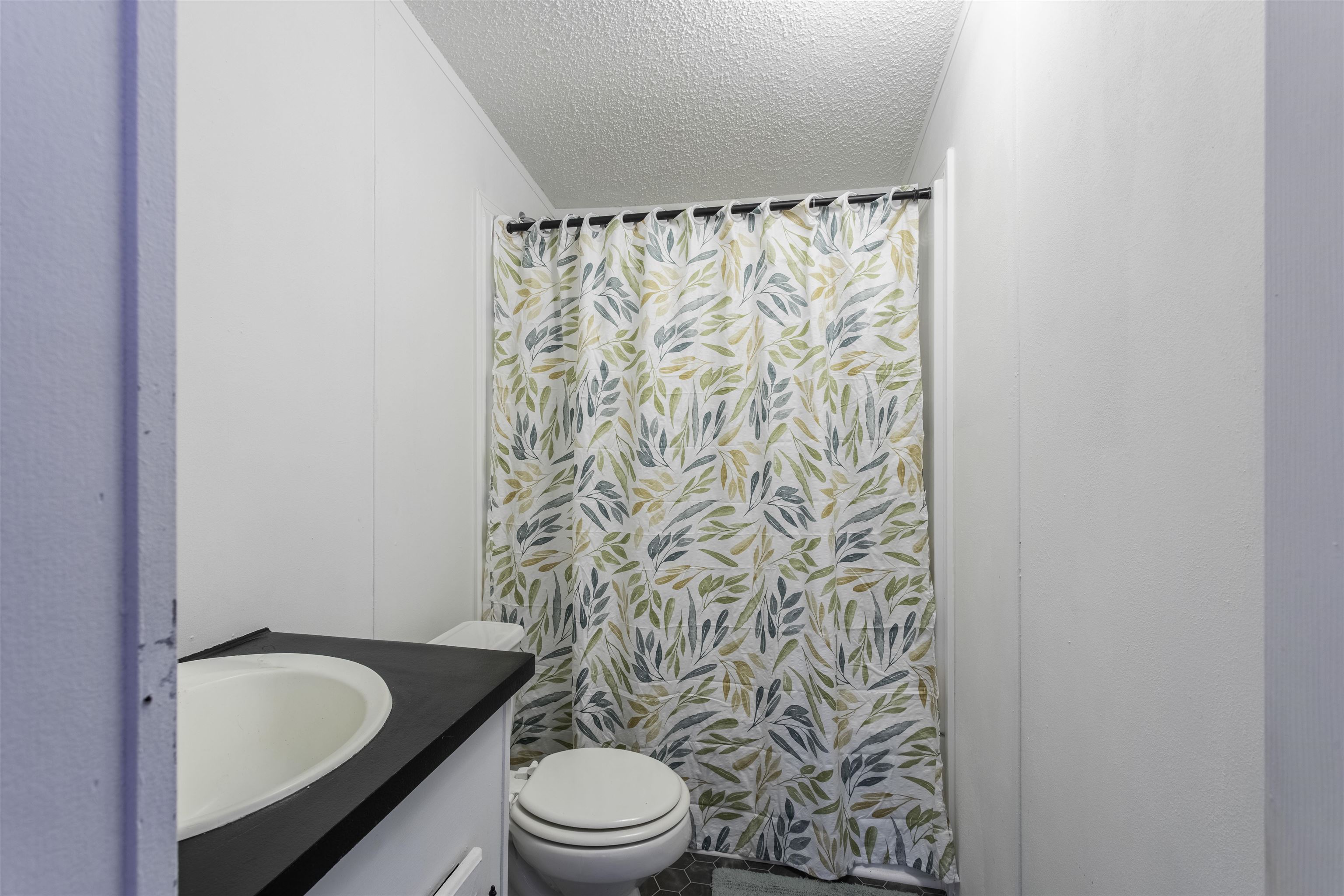 REYNO TOWN - Residential