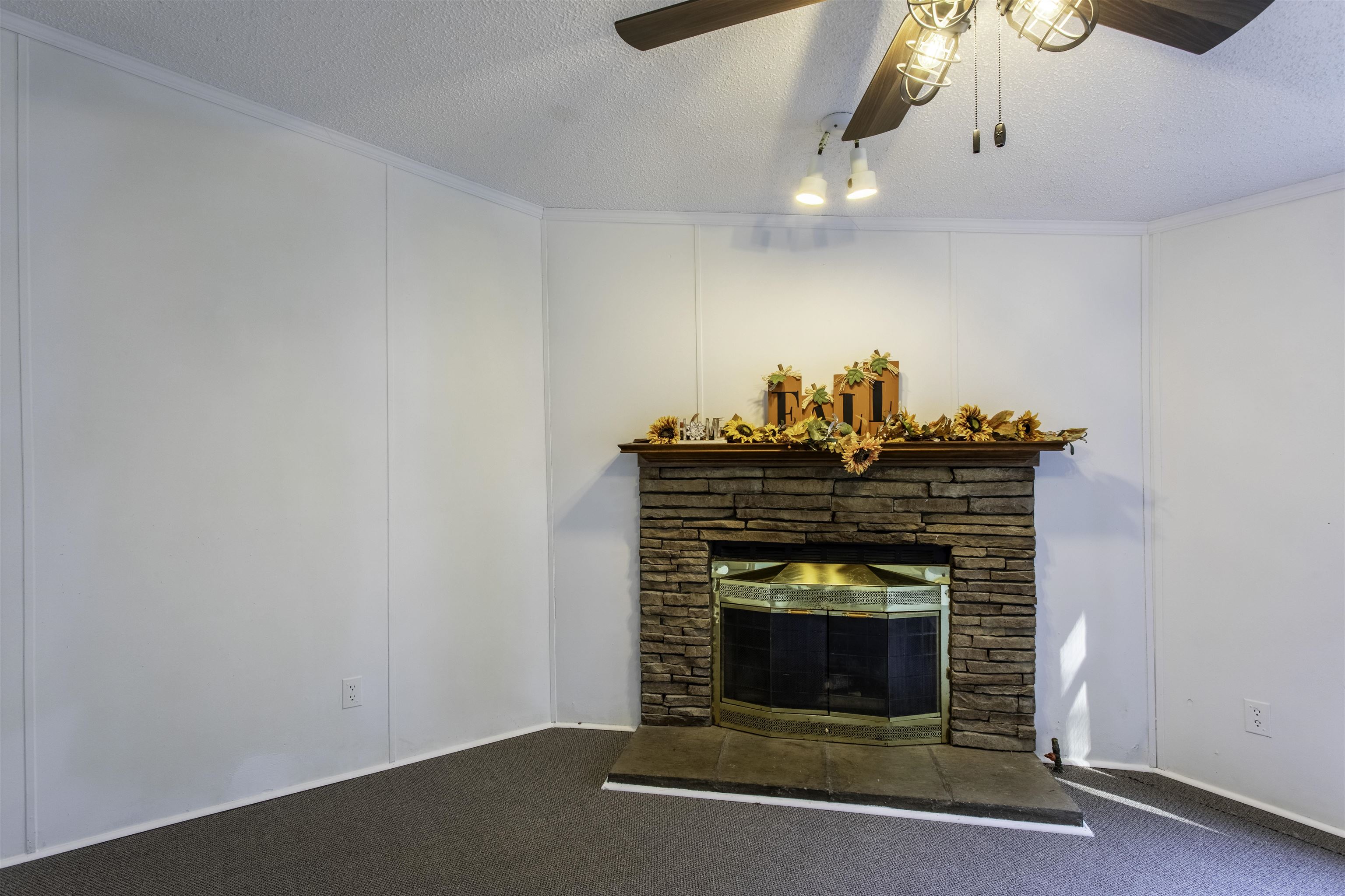 REYNO TOWN - Residential