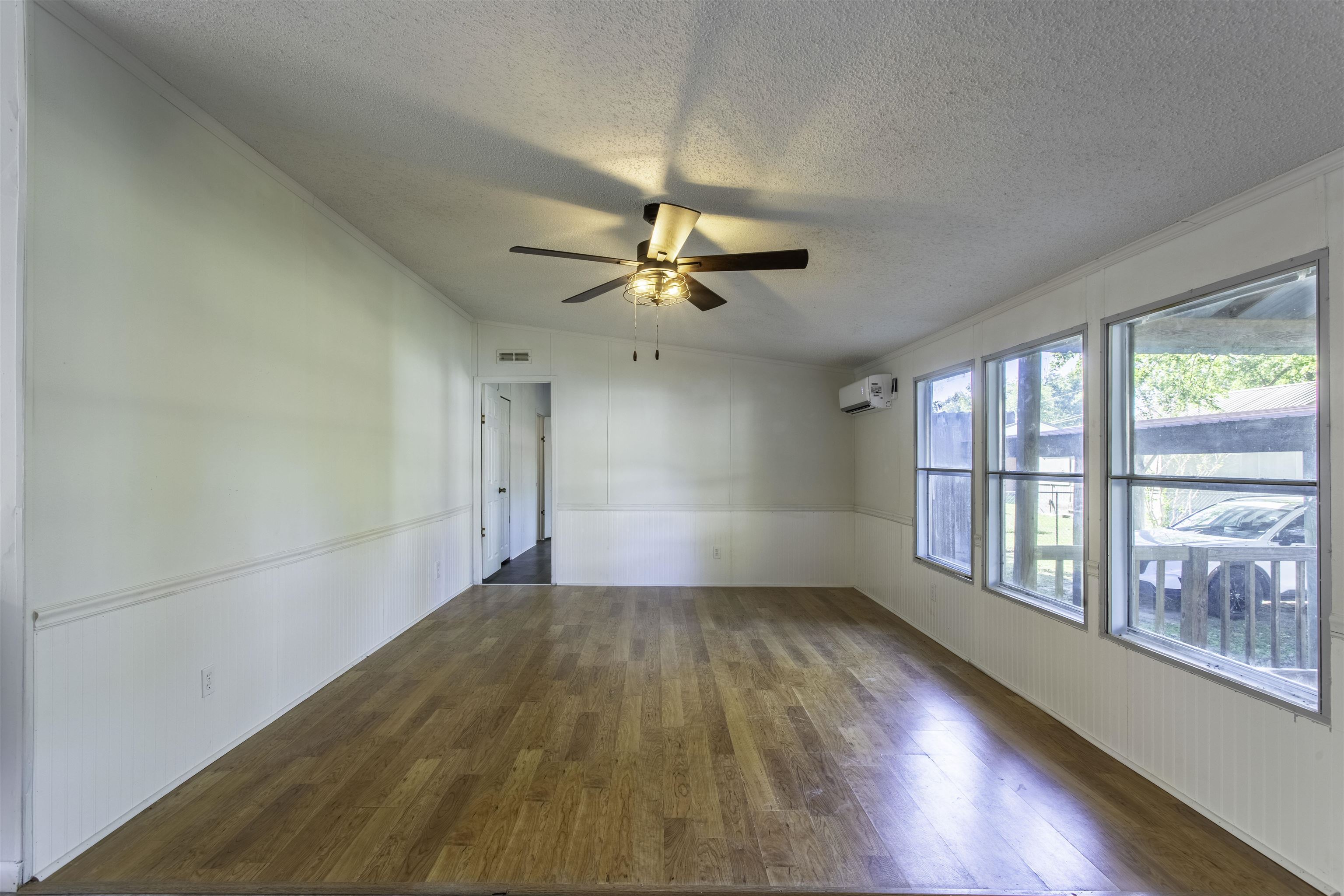 REYNO TOWN - Residential