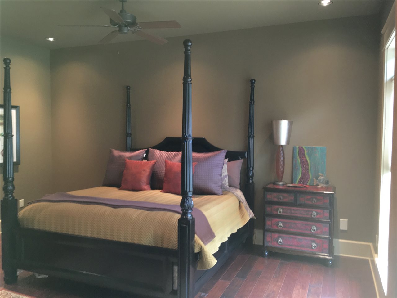 SKYPOINT ESTATES - Residential