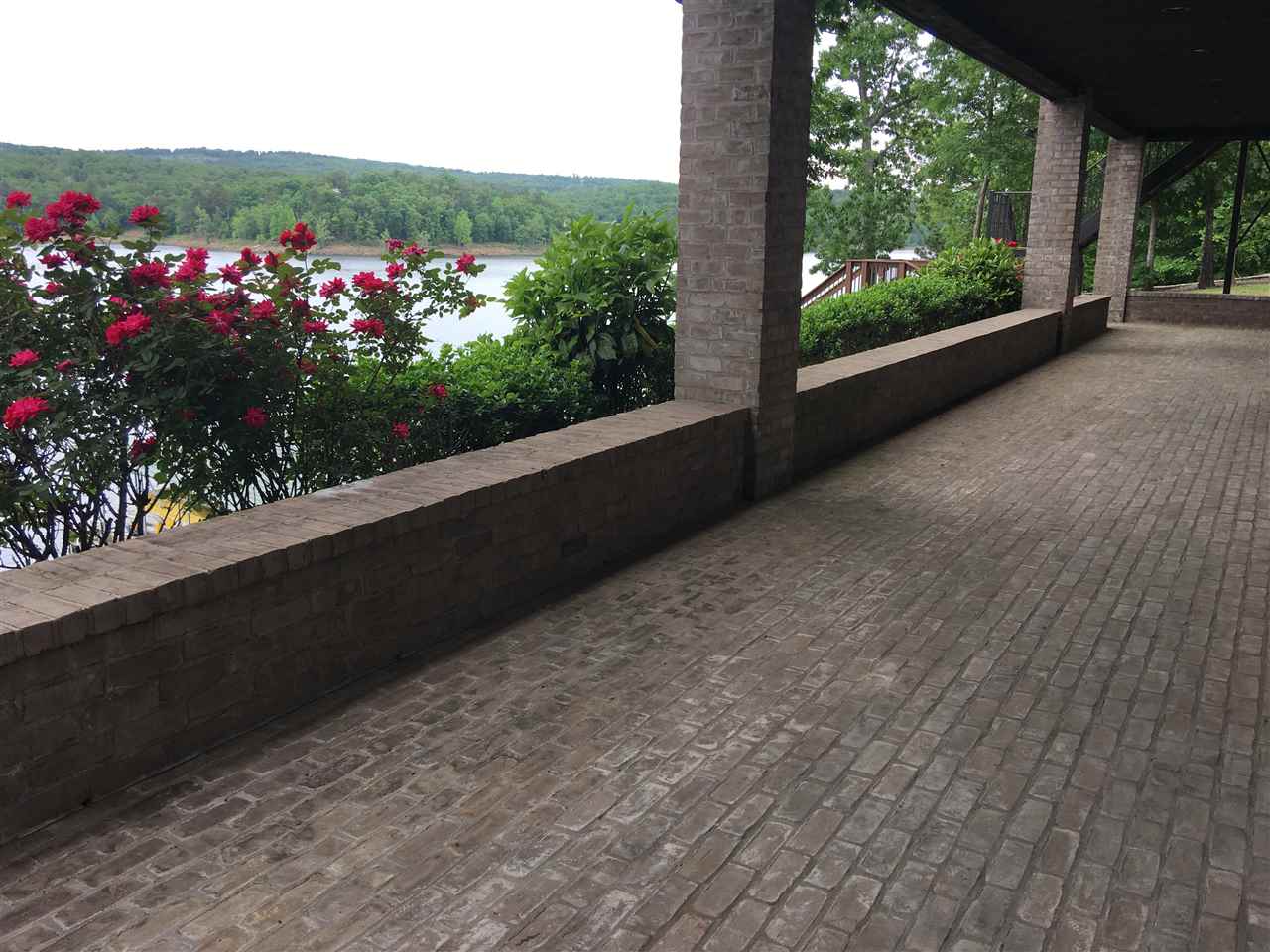 SKYPOINT ESTATES - Residential