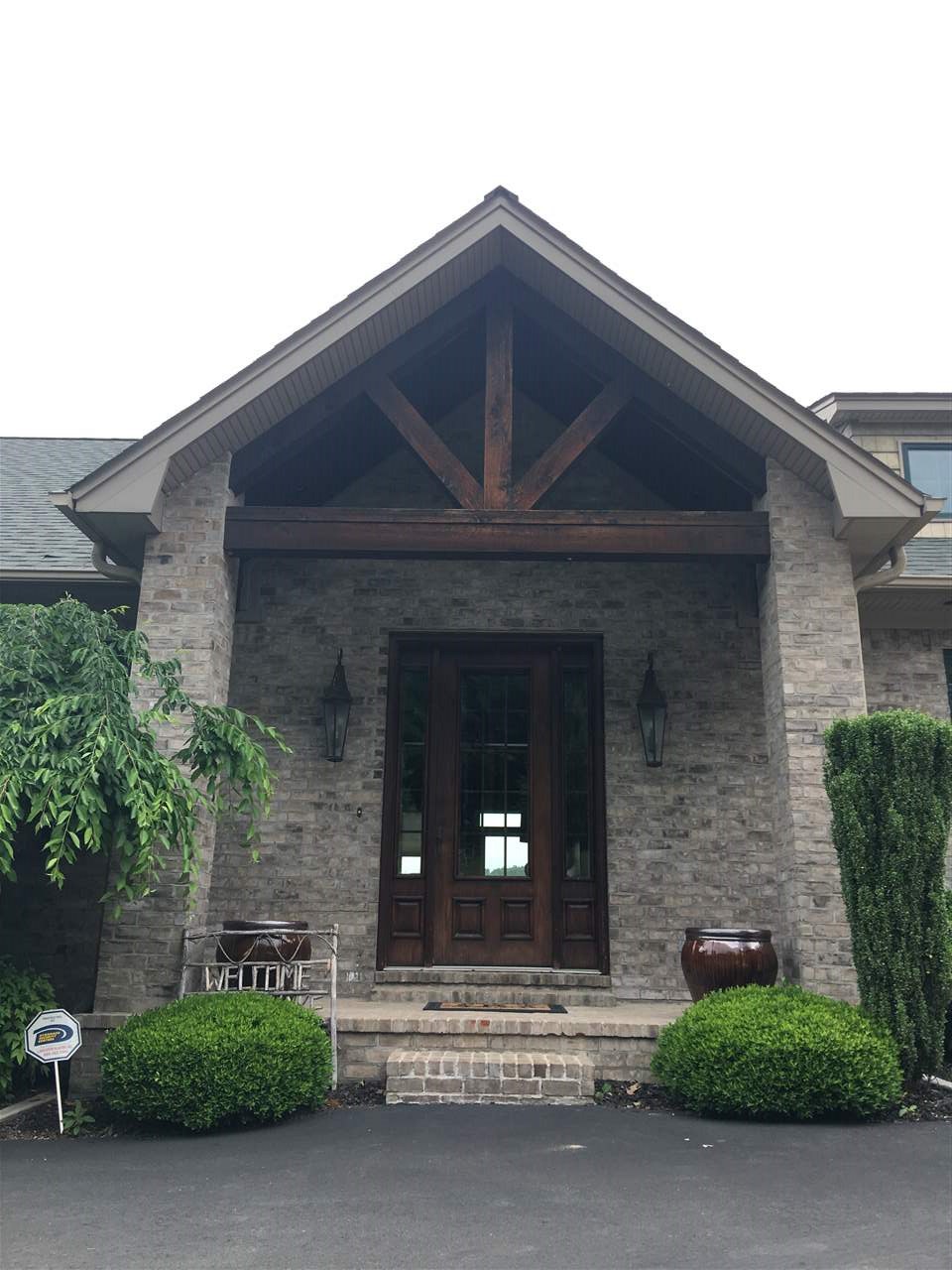 SKYPOINT ESTATES - Residential