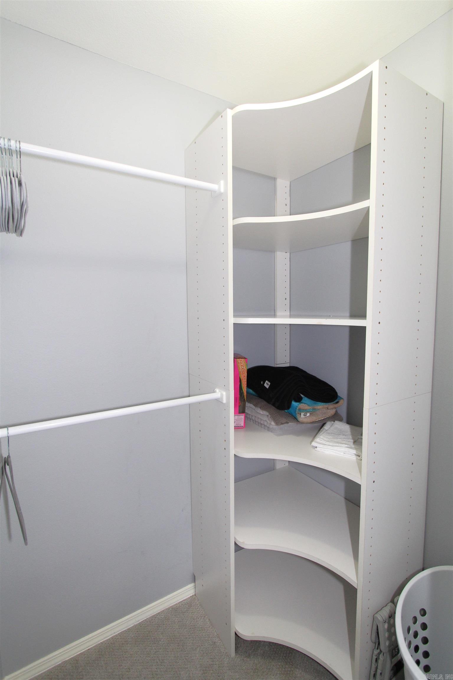 MEADOW RIDGE ADDN - Residential