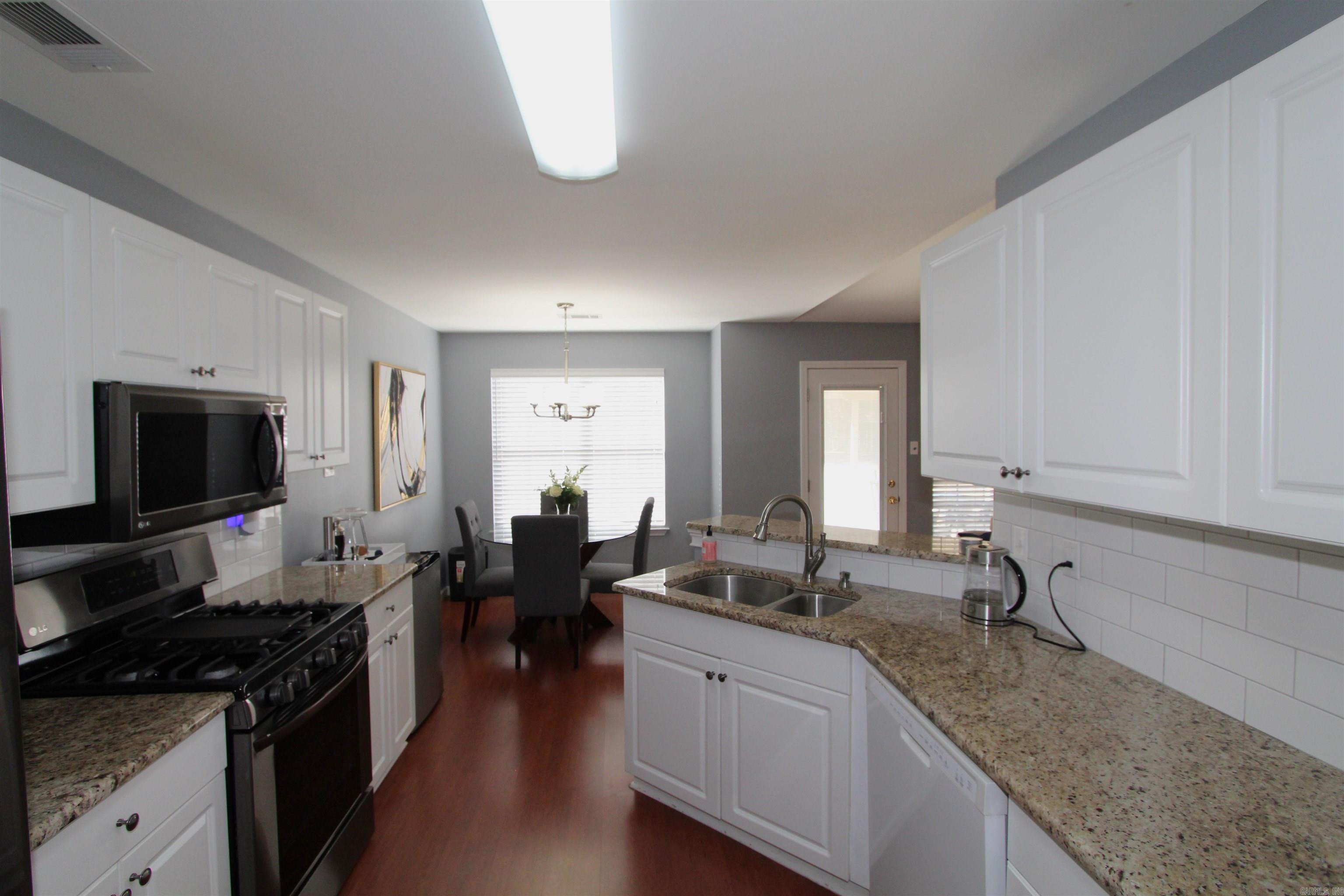 MEADOW RIDGE ADDN - Residential