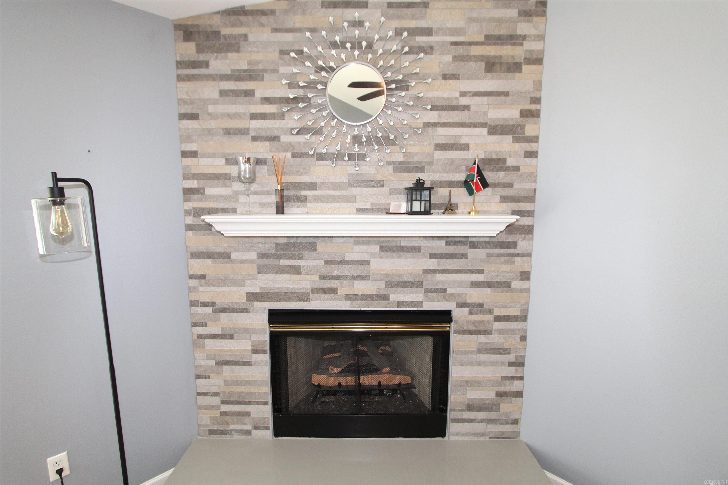 MEADOW RIDGE ADDN - Residential