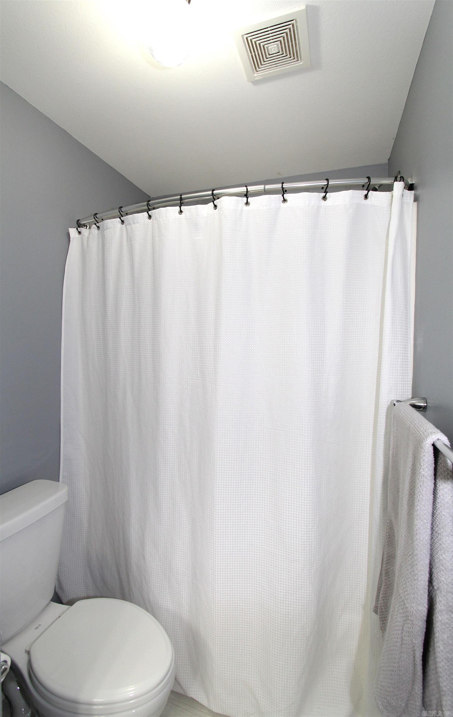 MEADOW RIDGE ADDN - Residential