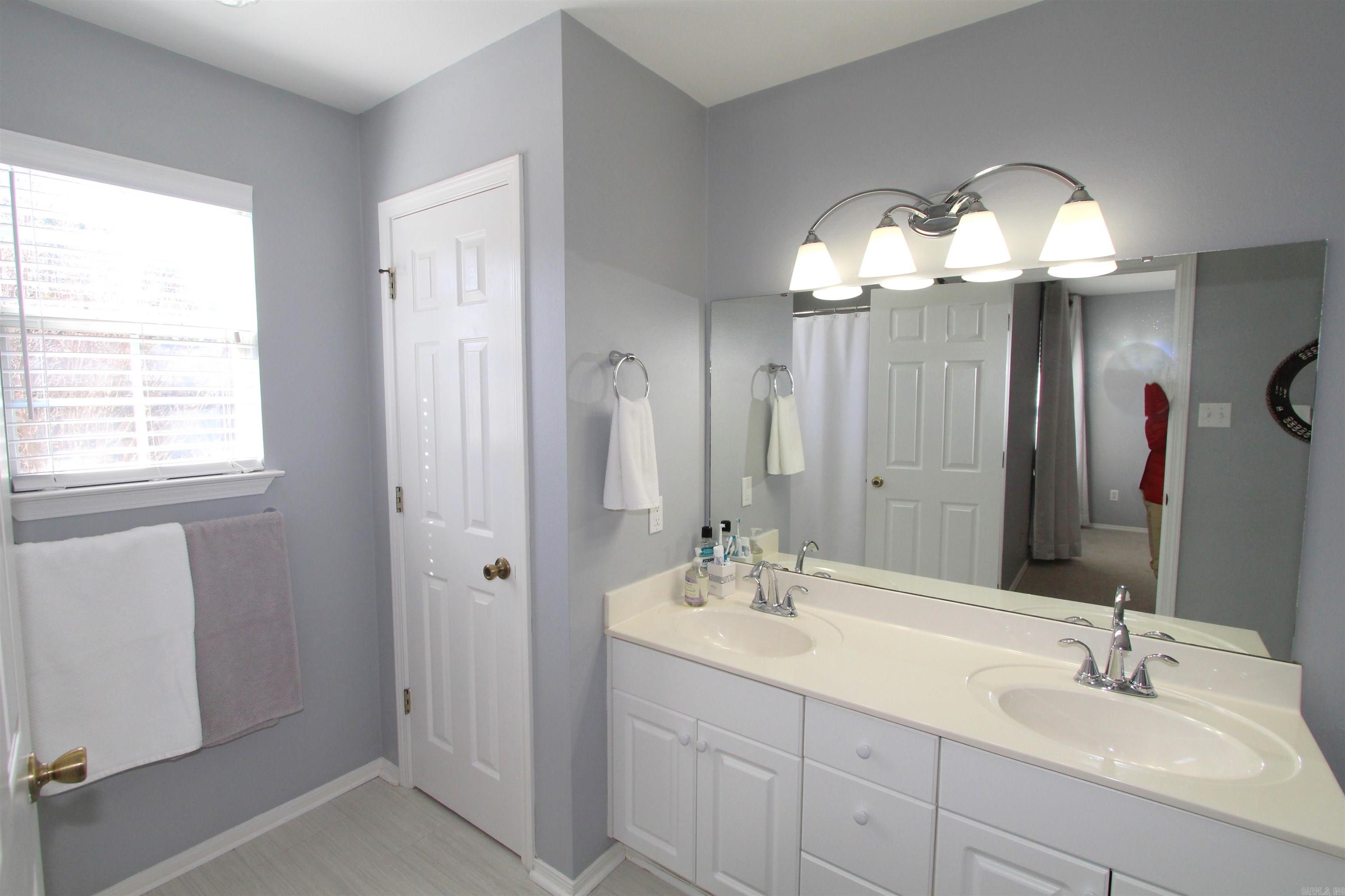 MEADOW RIDGE ADDN - Residential