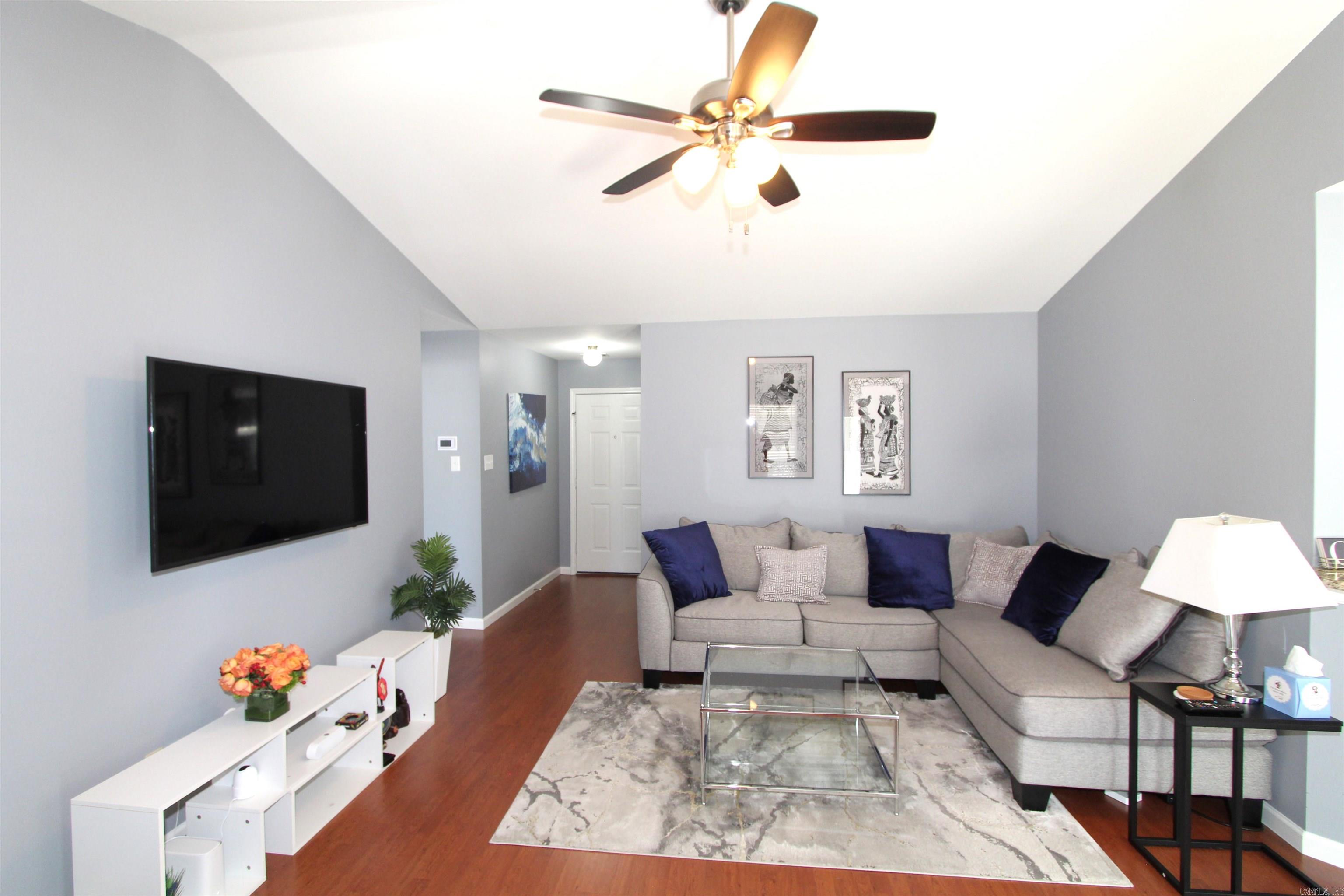 MEADOW RIDGE ADDN - Residential