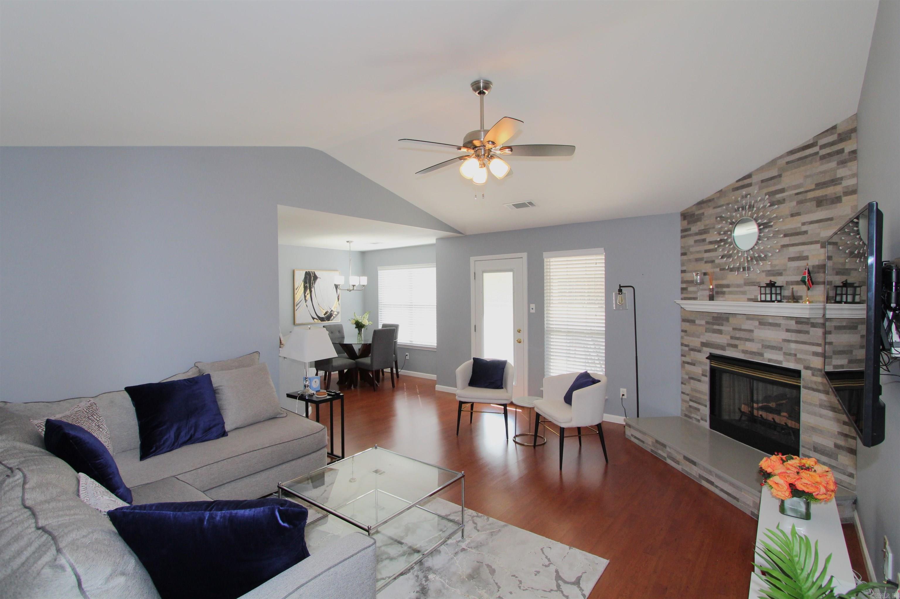 MEADOW RIDGE ADDN - Residential