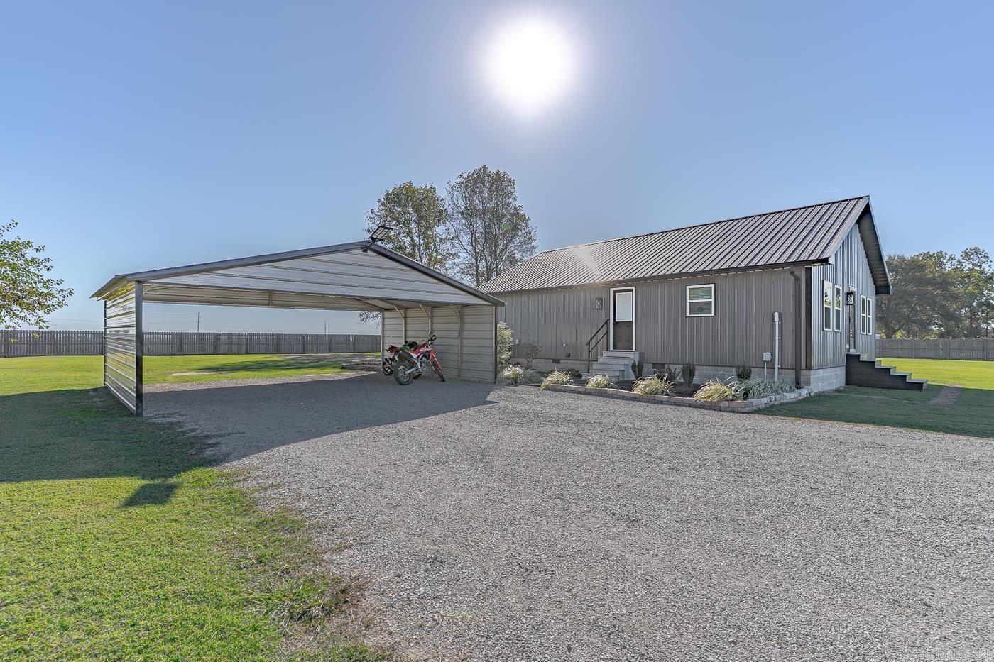 Metes & Bounds - Residential