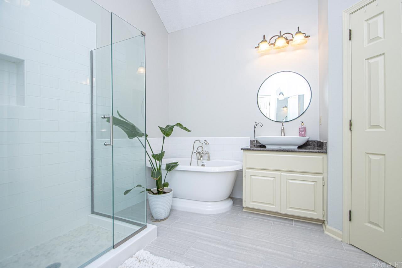 Riverland II - Residential