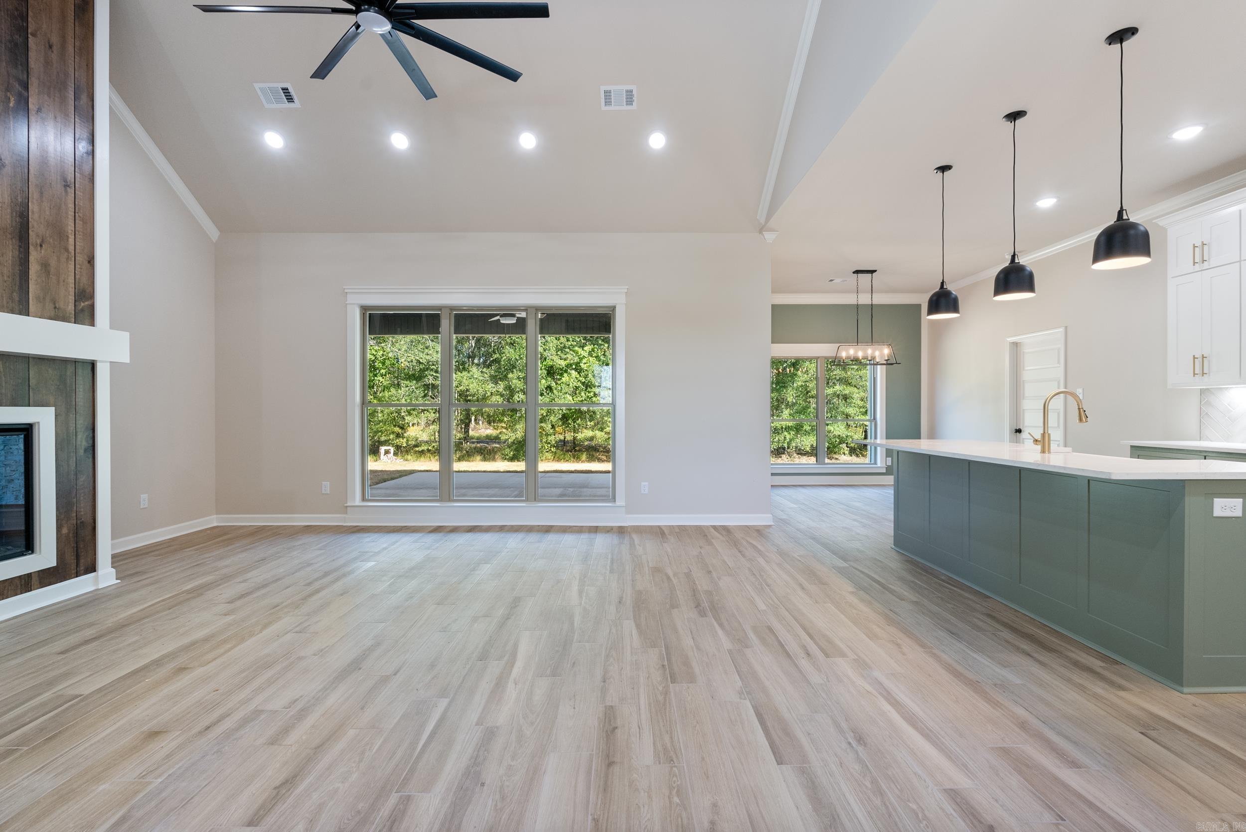 MOUNT TABOR ESTATES - Residential