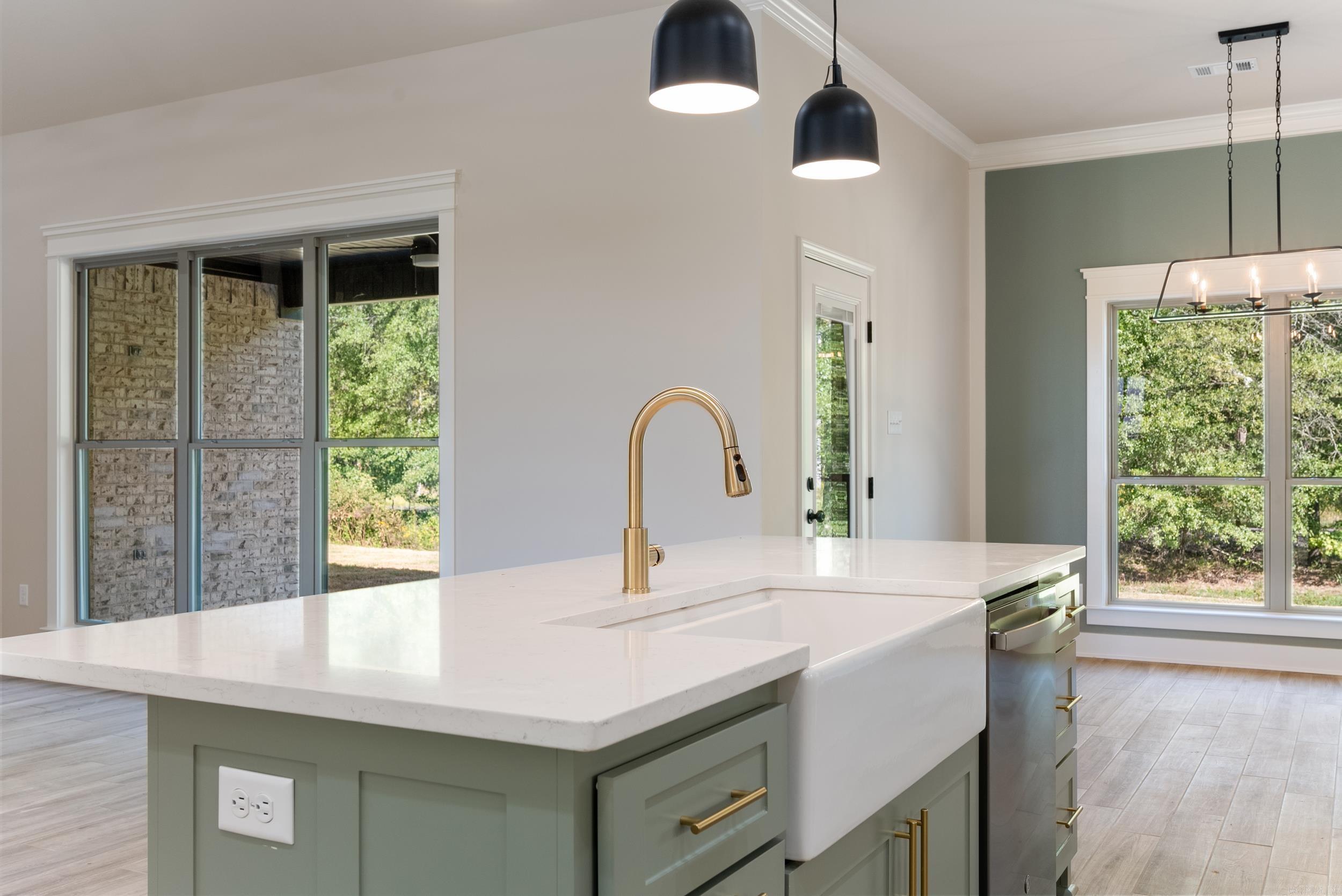 MOUNT TABOR ESTATES - Residential