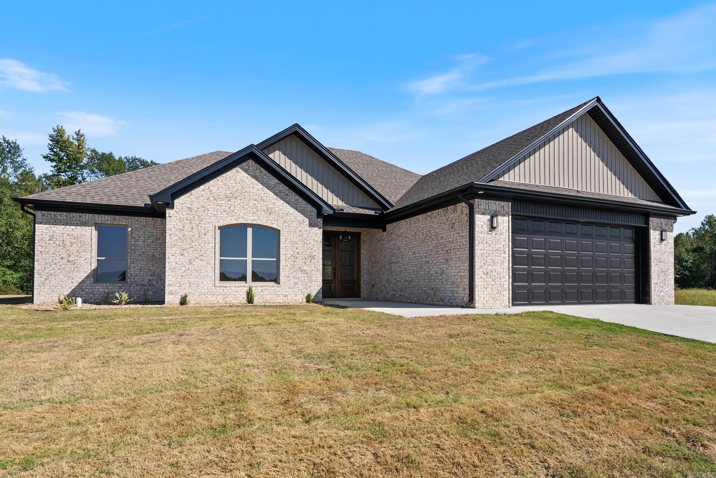MOUNT TABOR ESTATES - Residential