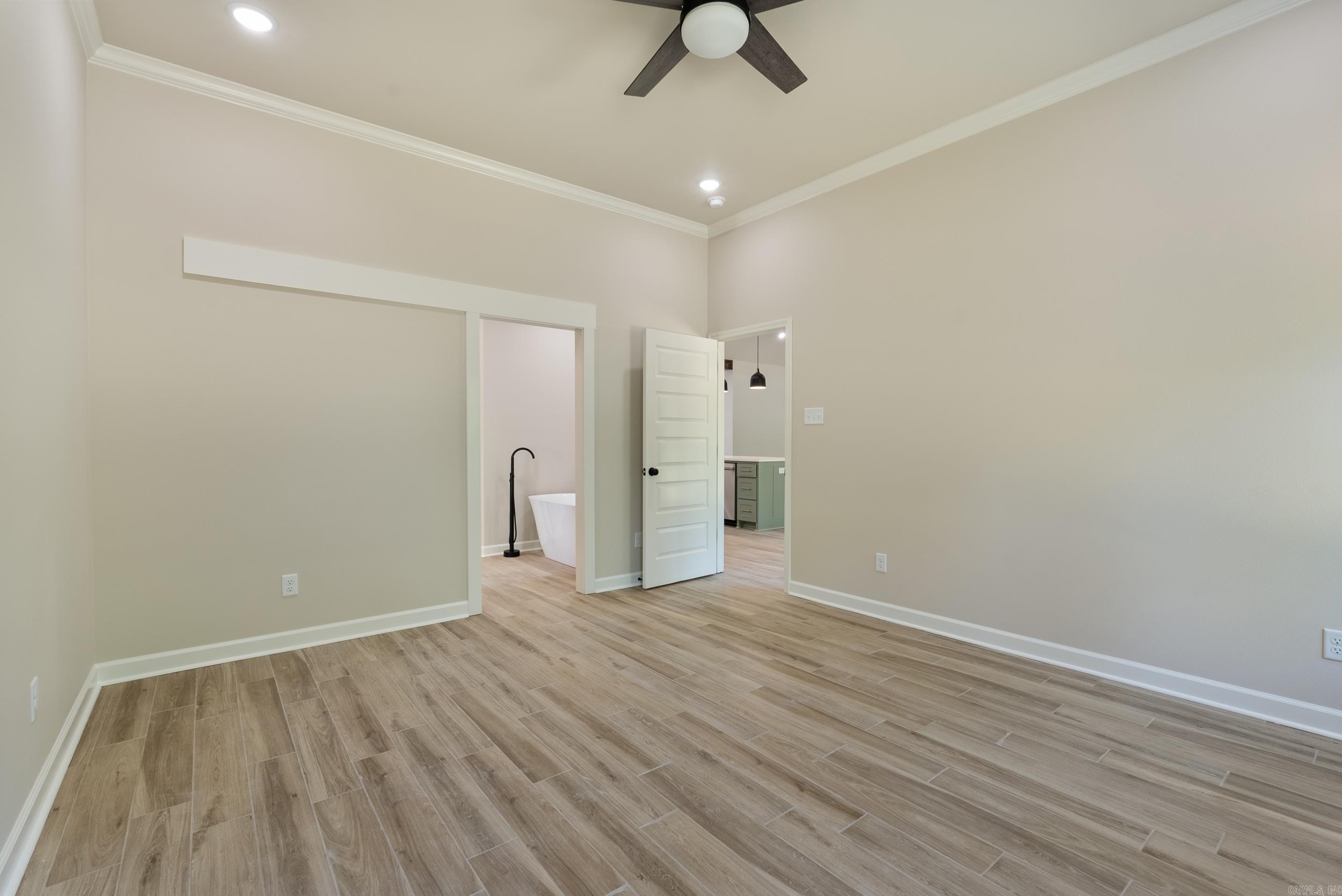 MOUNT TABOR ESTATES - Residential