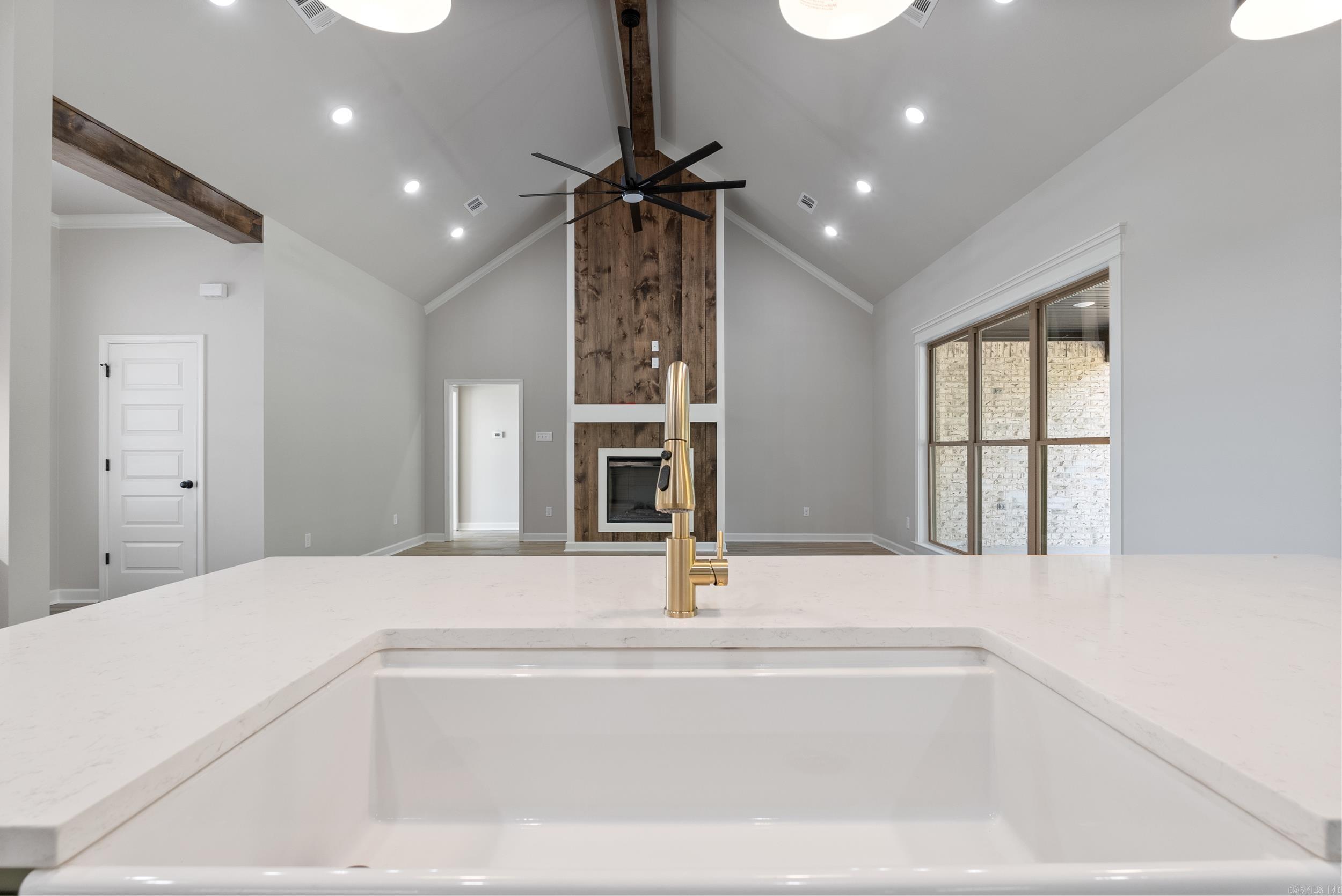 MOUNT TABOR ESTATES - Residential