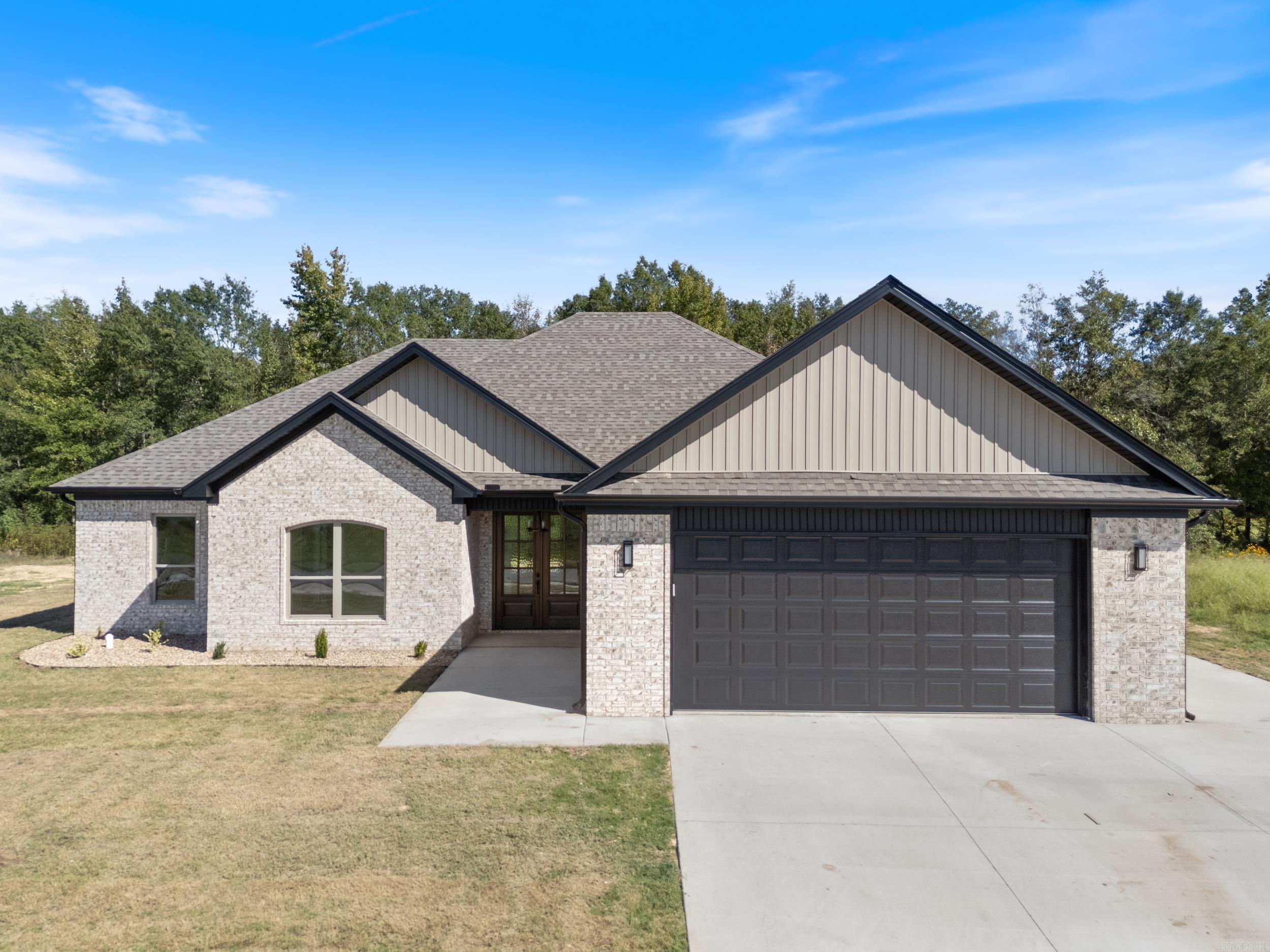 MOUNT TABOR ESTATES - Residential