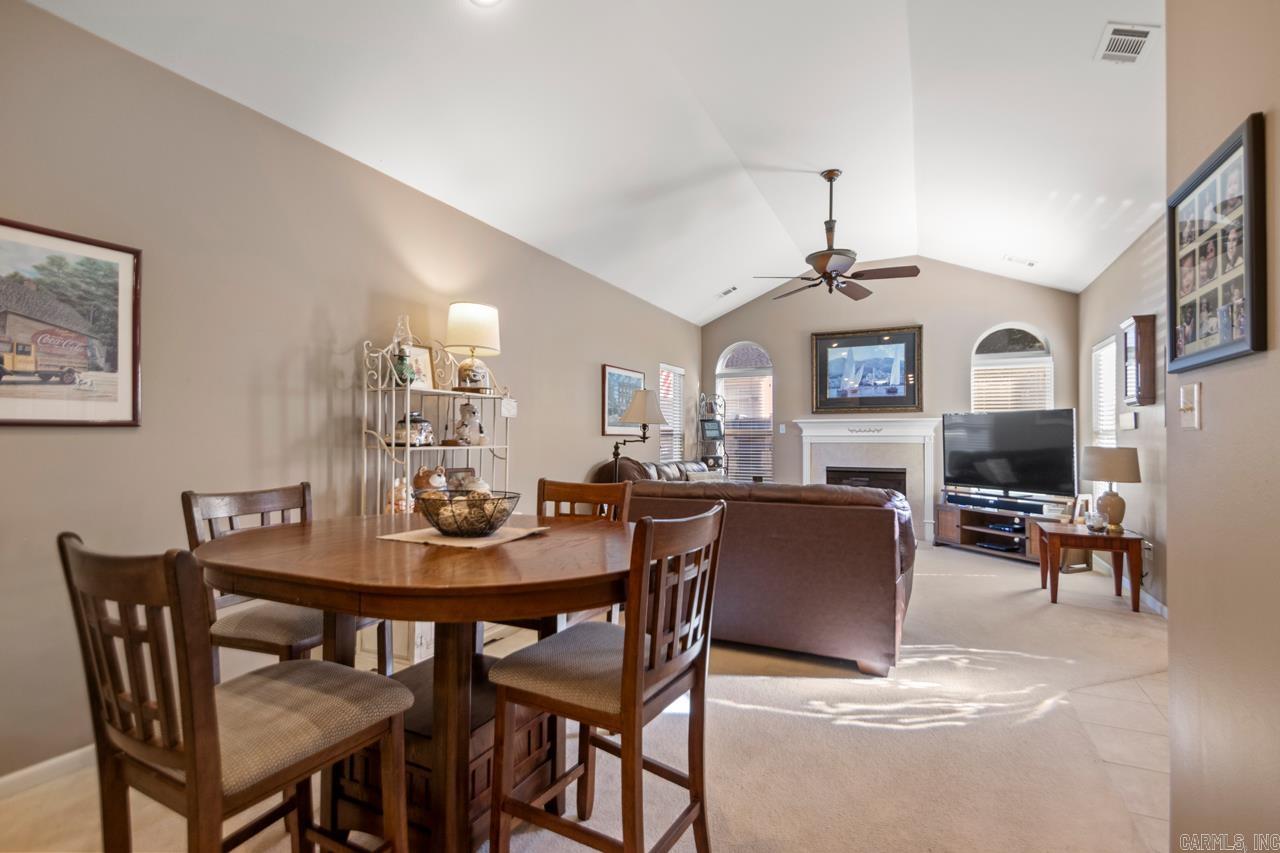 MOUNTAIN TERRACE ESTATES TOWNHOM - Residential