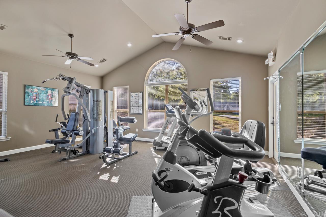 MOUNTAIN TERRACE ESTATES TOWNHOM - Residential