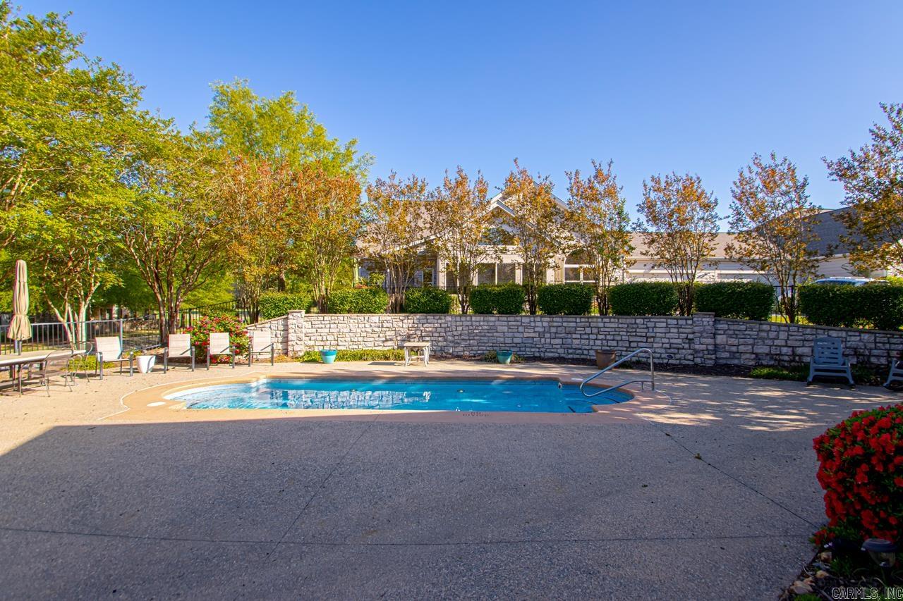 MOUNTAIN TERRACE ESTATES TOWNHOM - Residential