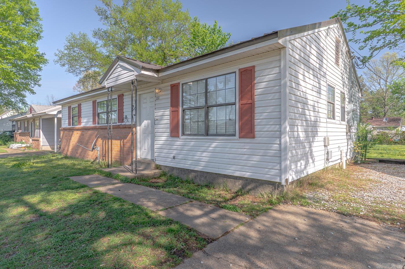 FAIRVIEW ACRES - Residential