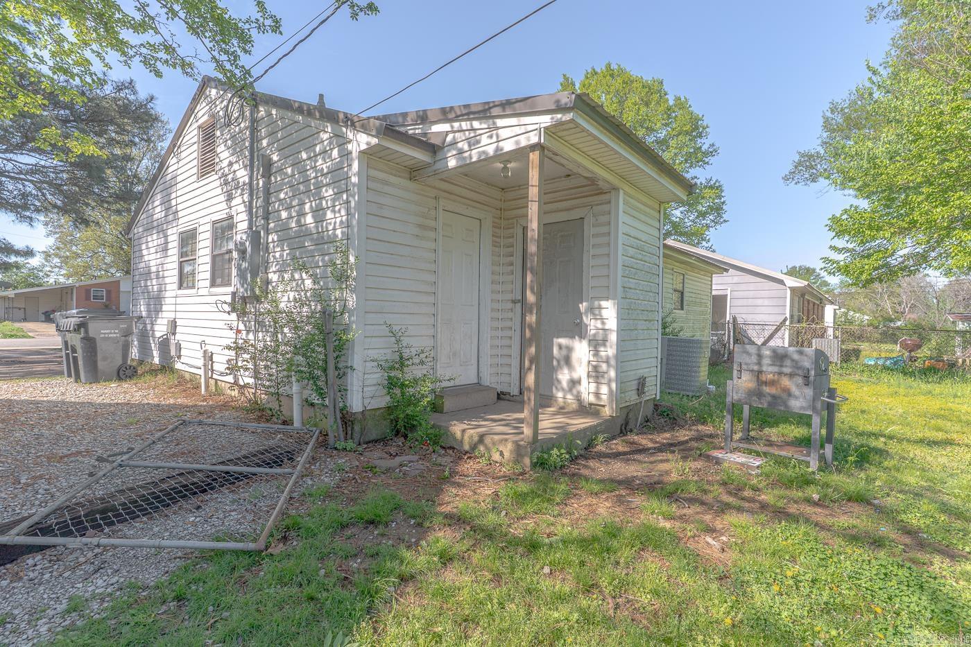 FAIRVIEW ACRES - Residential