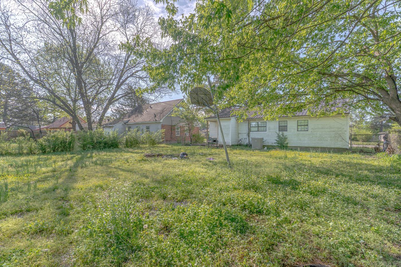 FAIRVIEW ACRES - Residential