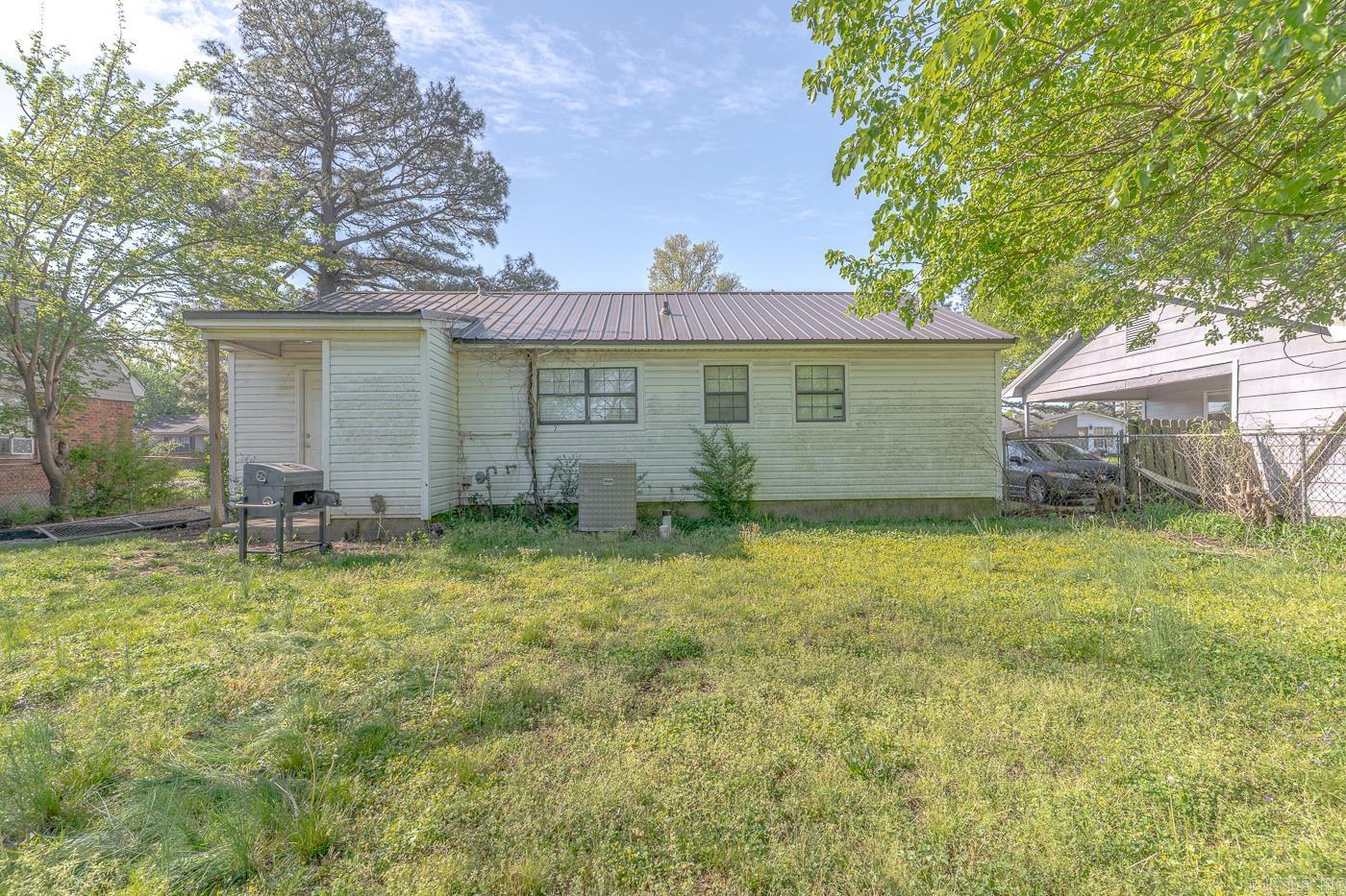 FAIRVIEW ACRES - Residential