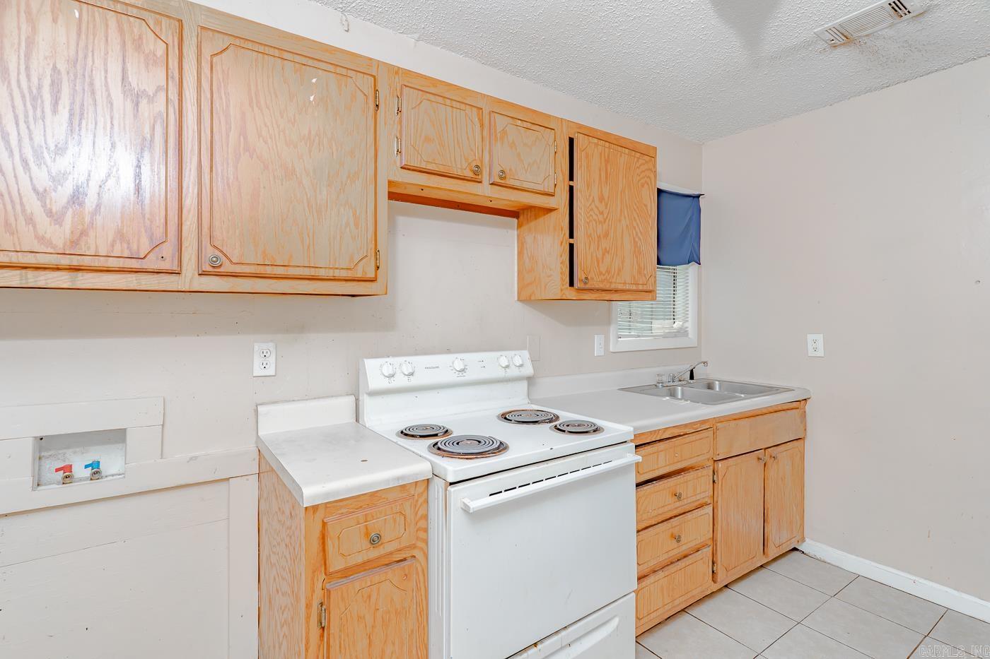 FAIRVIEW ACRES - Residential